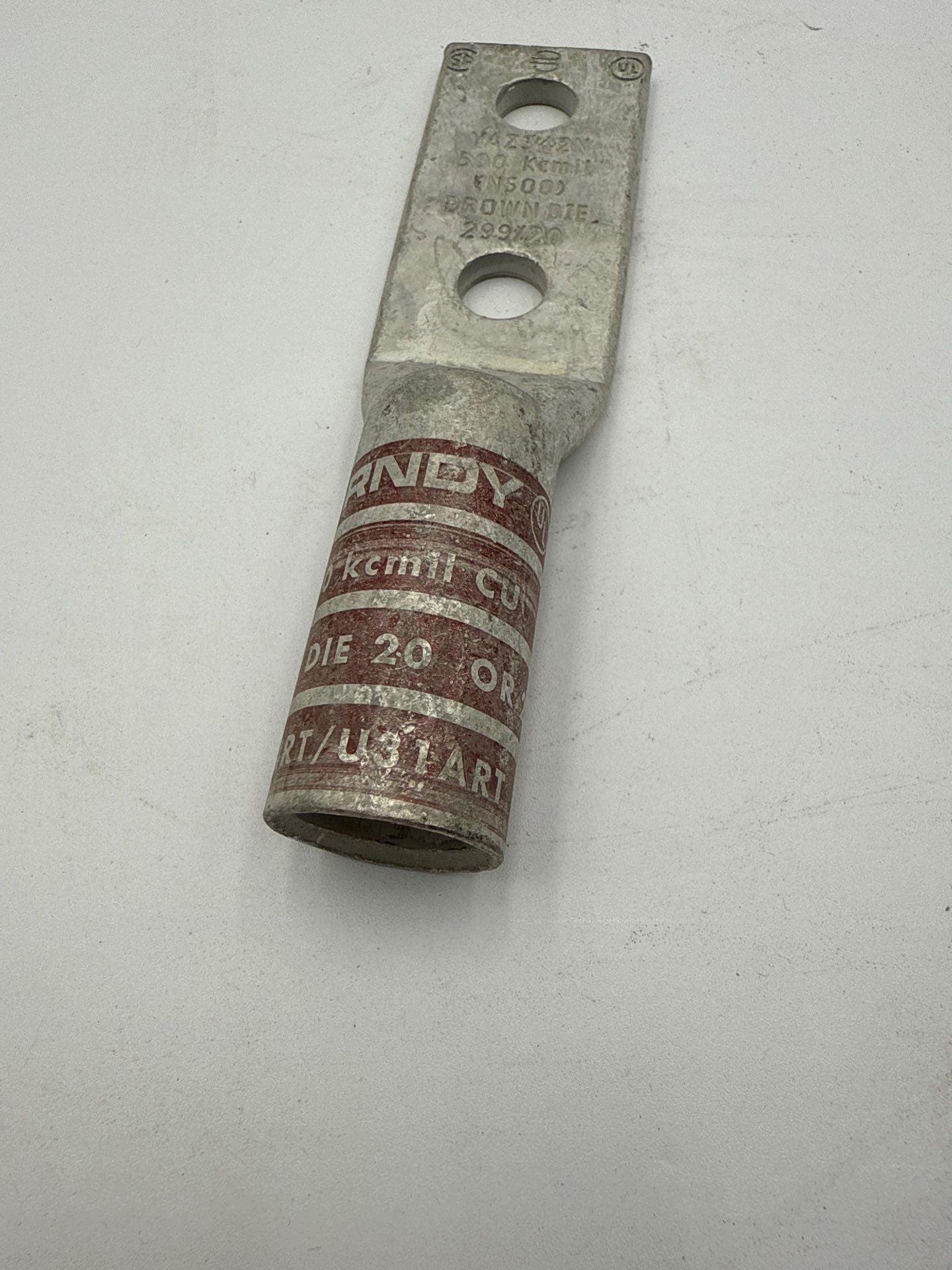 BURNDY YAZ342N Compression Crimp Lug 500KCMIL 2 Hole 299/20 Brown Die New