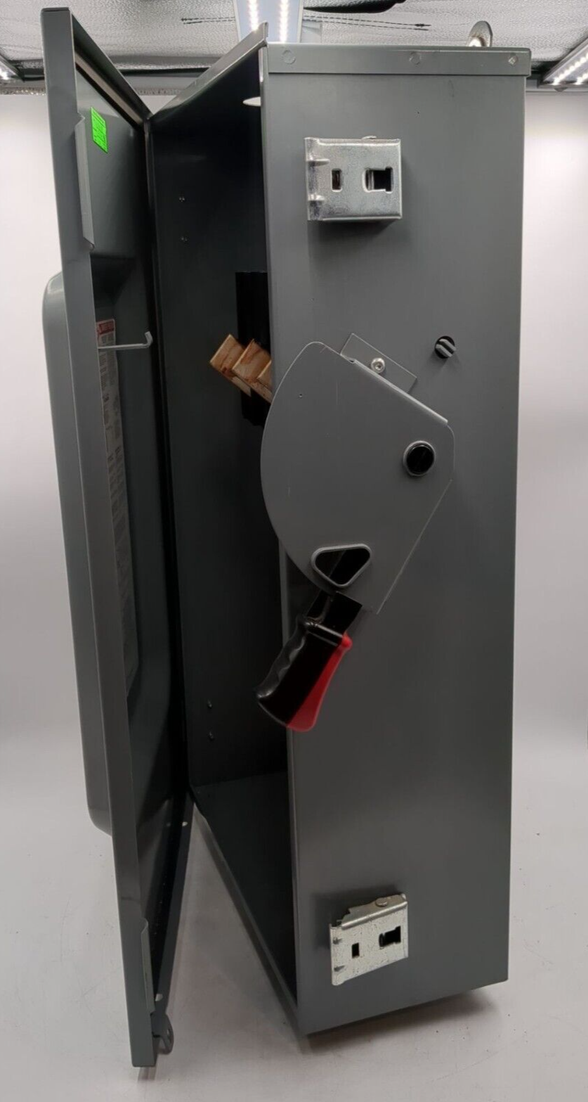 Square D HU364AWK Used