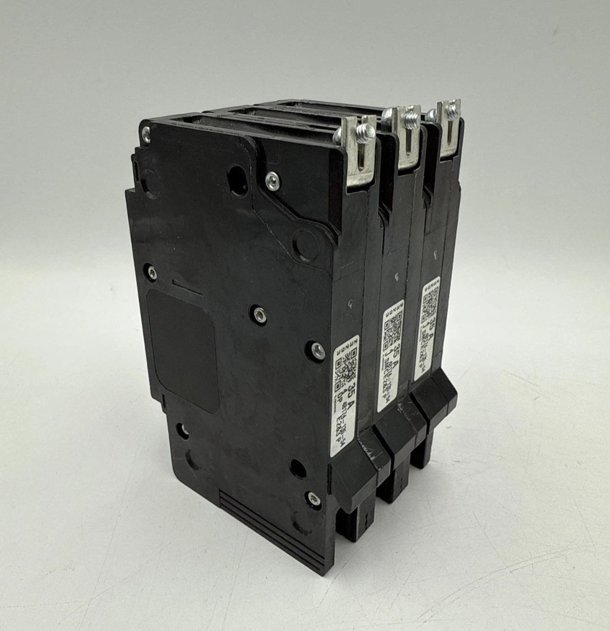 Square D EJB34035 Circuit Breaker 35A 3P 480/277V EJB Bolt On 35 Amp 3 Pole New