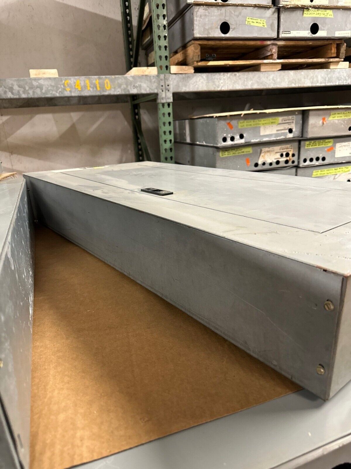 GE AQF3421ABX Panelboard 125A 208Y/120V 3PH 42 CIR Indoor Encl MCB AB43B Box P076 Used