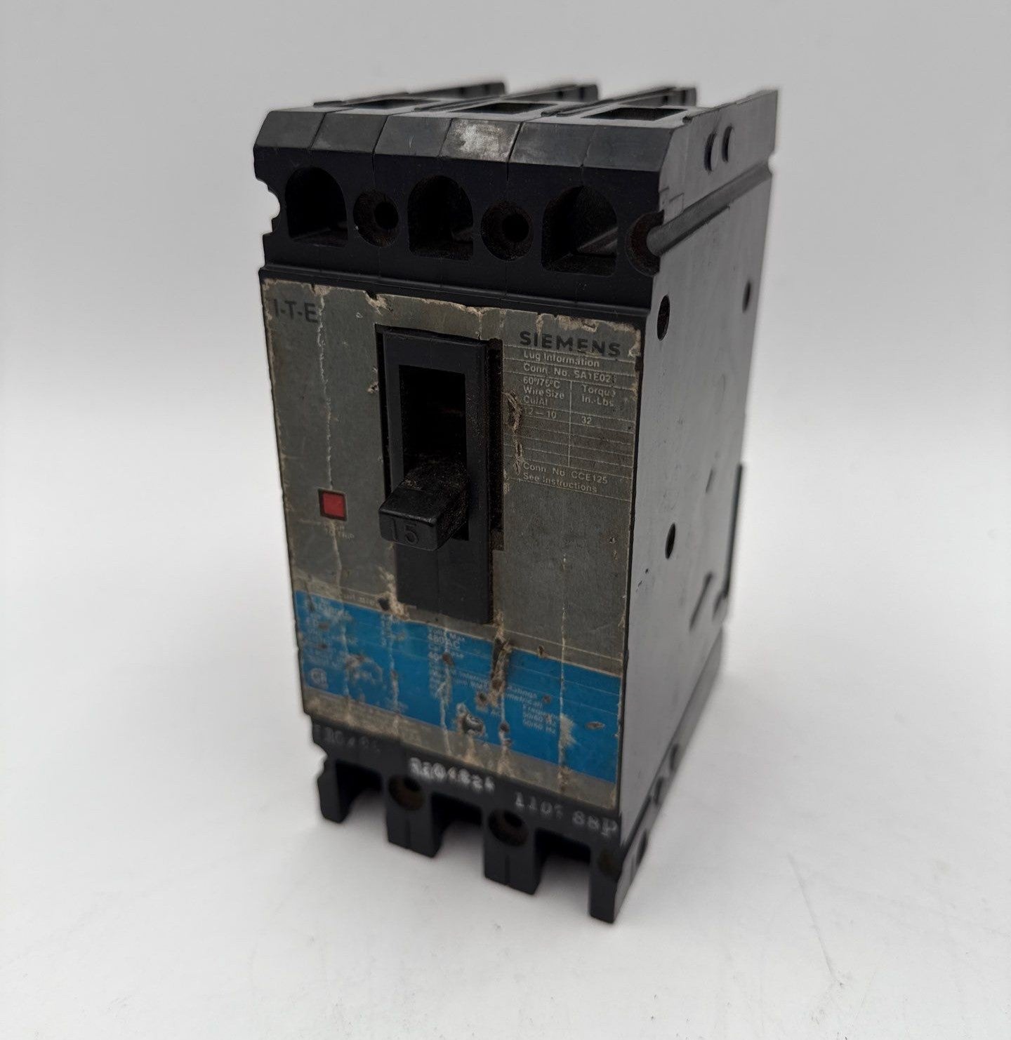 Siemens ITE ED43B015 Circuit Breaker 15A 3P 480V ED4 15 Amp 3 Pole Used