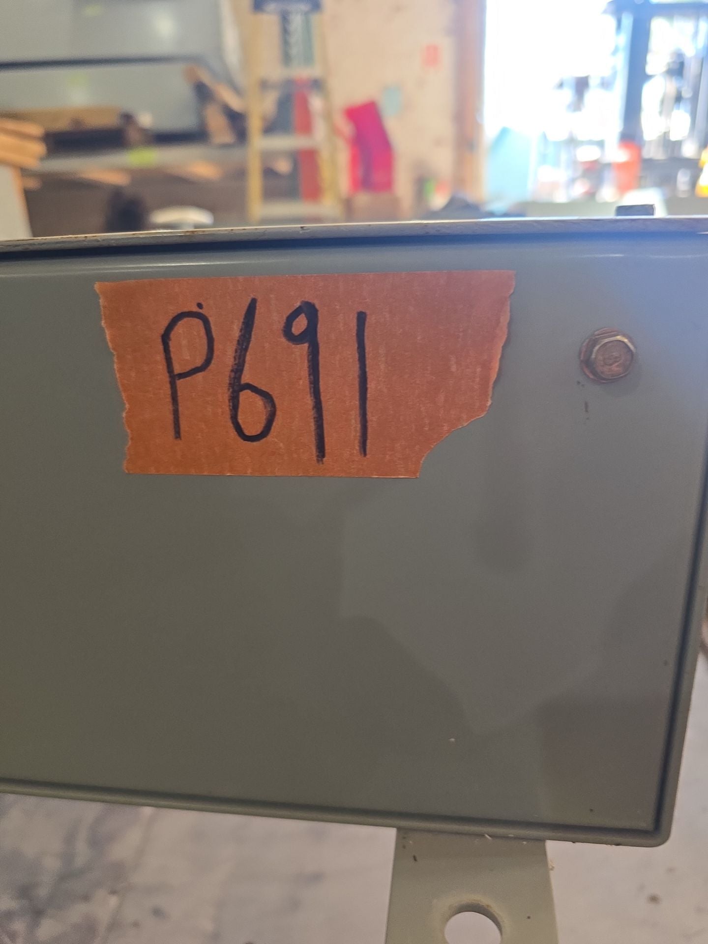 Eaton PRL1A Panelboard 225A 208Y/120V 3PH 4W 42 Space 3R Encl MLO Outdoor Used