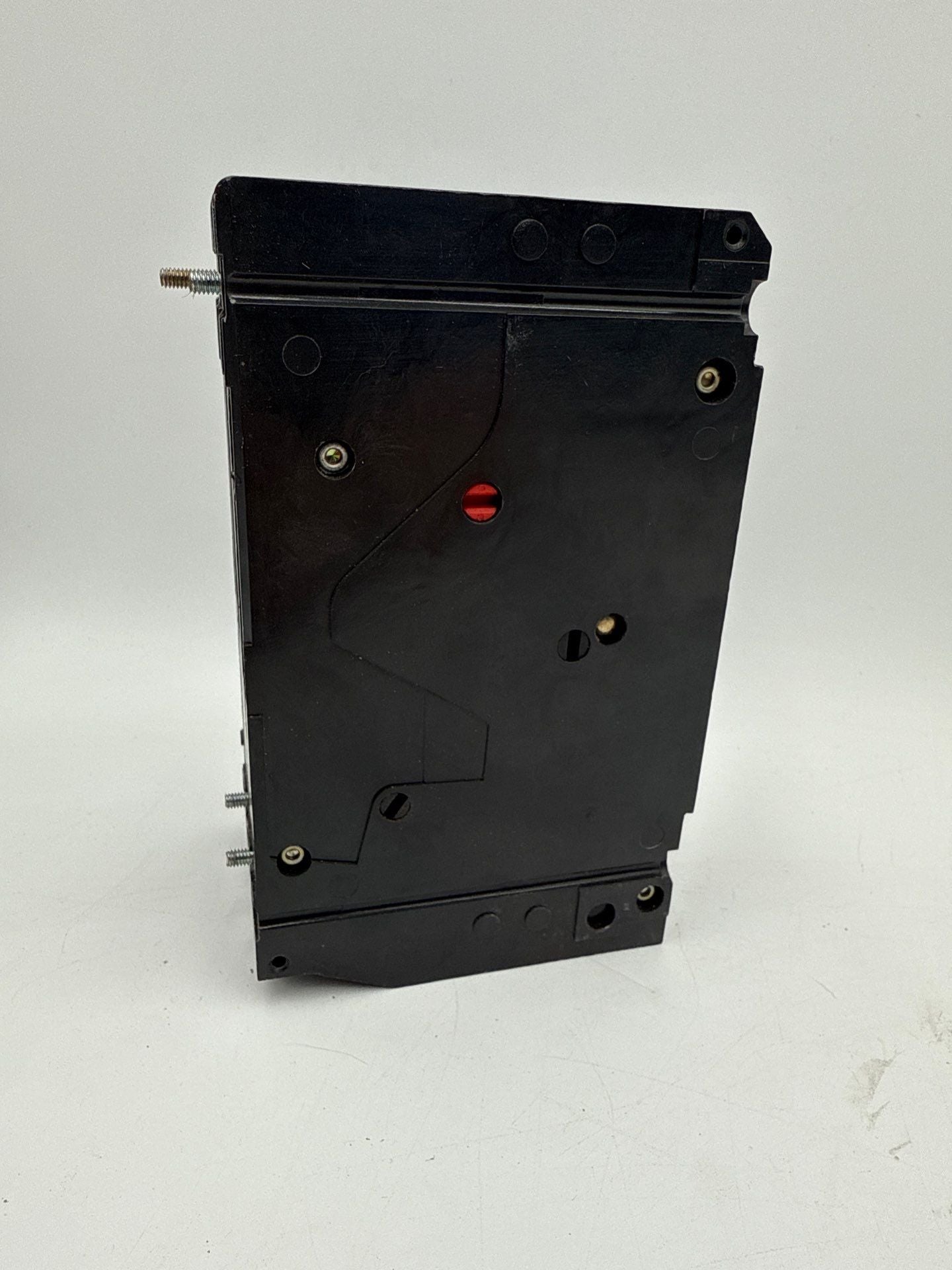 Siemens HHED63B030 Bolt On Circuit Breaker 30A 3P 600V 30 Amp 3 Pole HHED6 Used