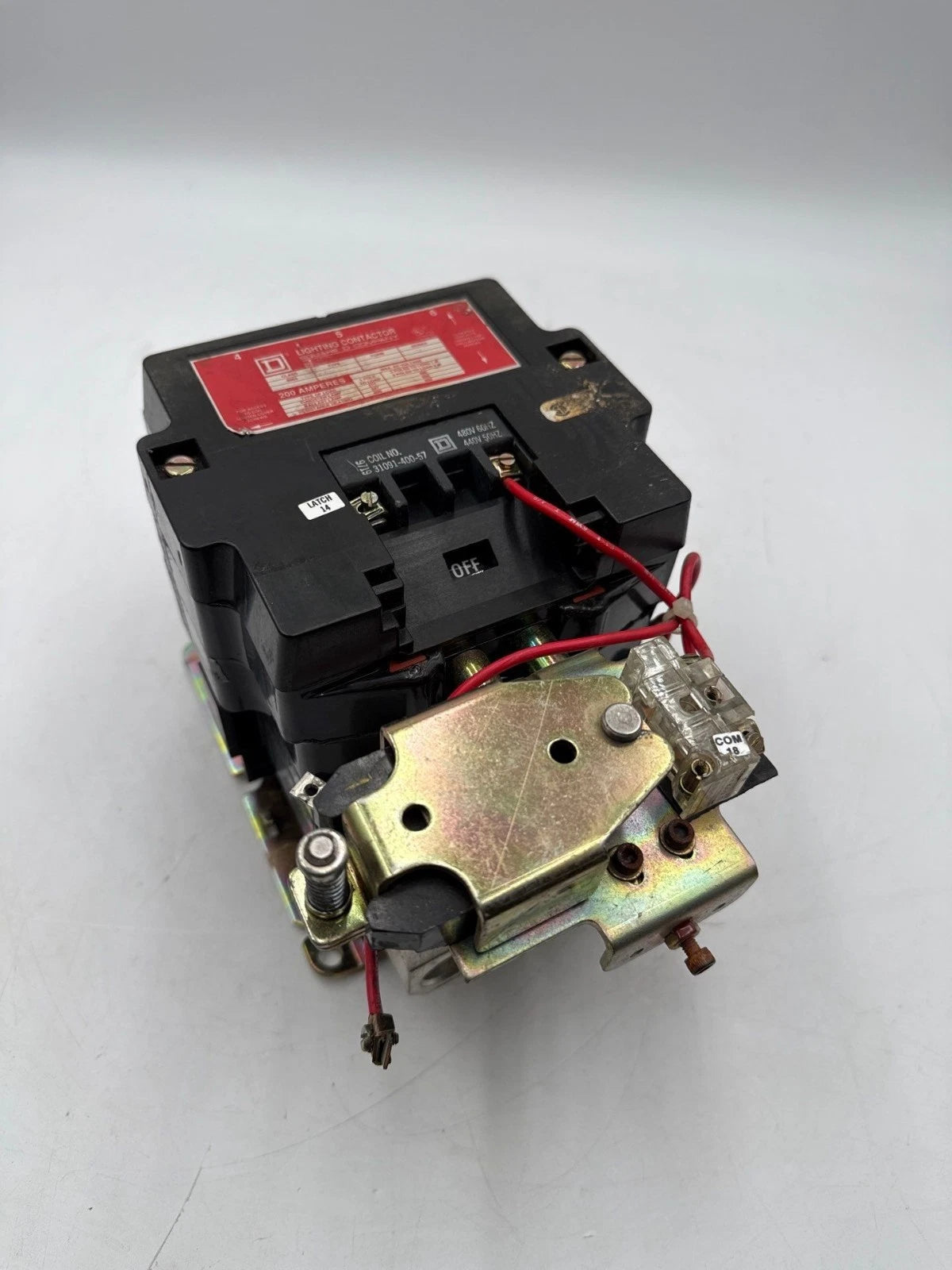 Square D 8903 SV011 Lighting Contactor Coil 440/480V 200A 3P 600V Mech Held Used