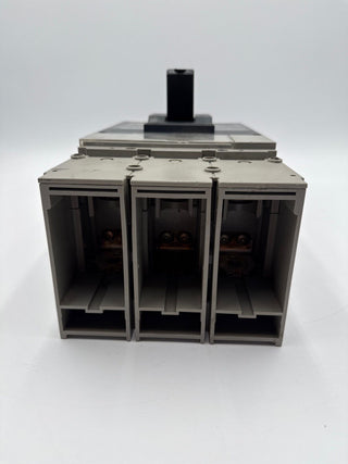 Square D DJM32400E20 Circuit Breaker 400A 3P 240V PowerPact 400 Amp 3 Pole Used