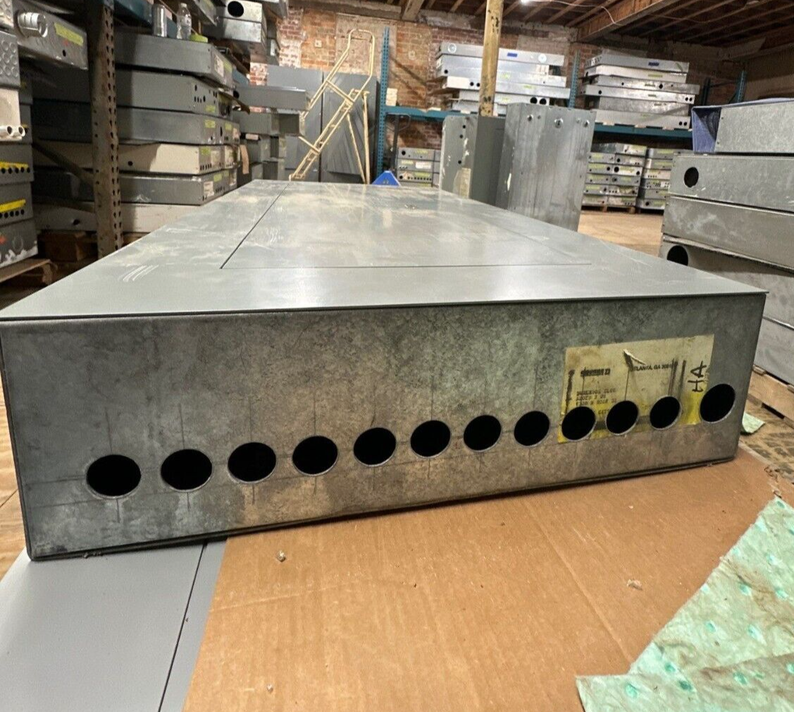 Square D NEHB Panelboard 225A 480/277V 3PH 4W Indoor Encl 42 Cir MLO Main Lug P109 Used