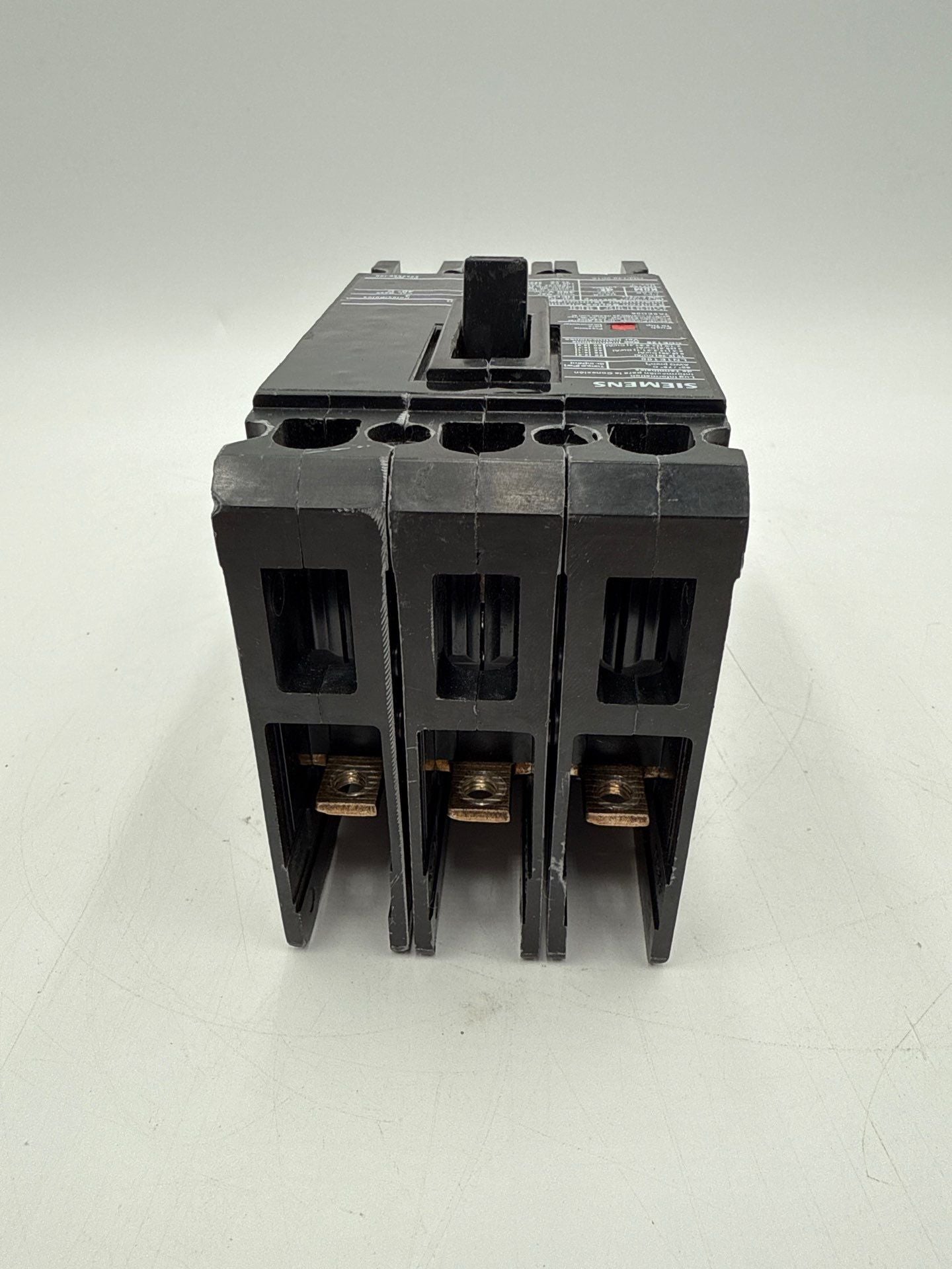 Siemens HED43B050 Circuit Breaker 50A 3P 480V 3PH 50 Amp HED4 50 Amp 3 Pole Used