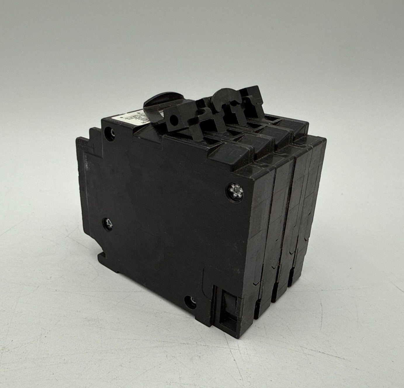 Siemens Q22020 Circuit Breaker Two 2 Pole 20 Amp 120/240V QT Plug-On Quad New