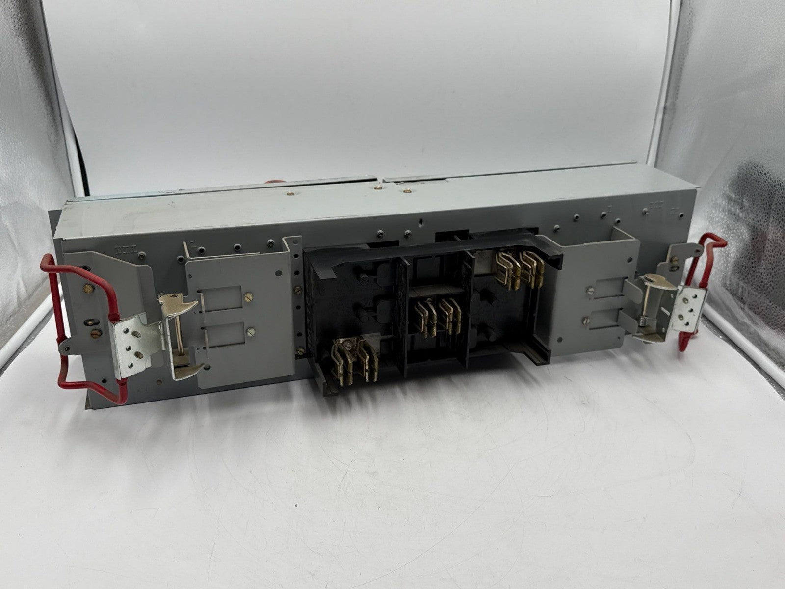 GE ADS36100HD Fusible Panelboard Switch 100A 3P 600V SPECTRA SER 100 Amp 3 Pole Used