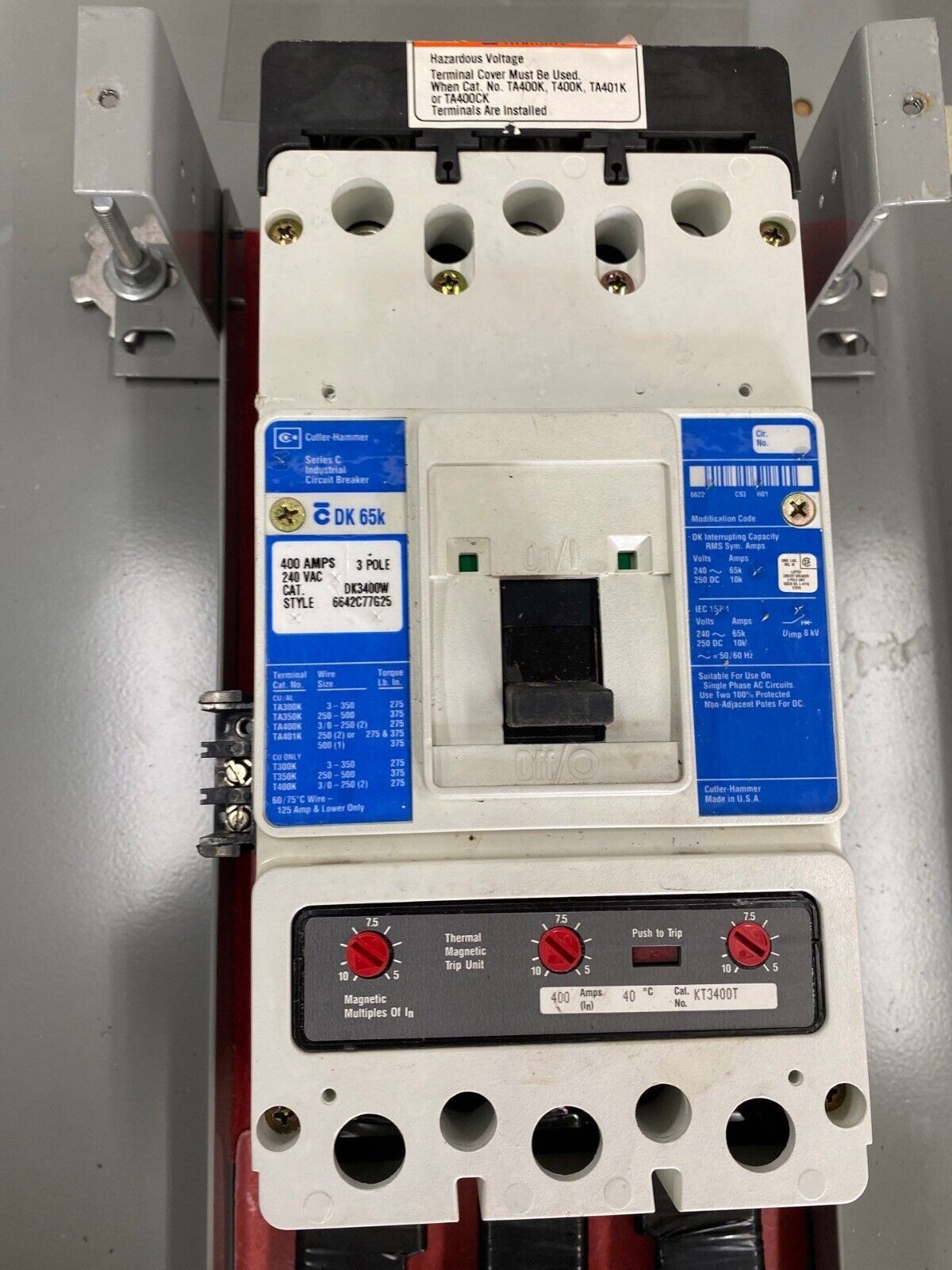 CH PIU75 Panelboard 400A 208/120V 3PH 4W 42 Circuit Indoor Encl MCB DK3400W P461 Used