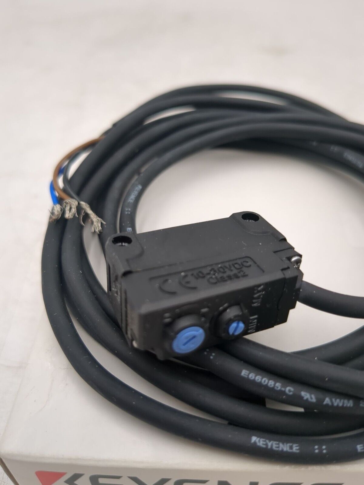 KEYENCE CORP PZ-G61P New