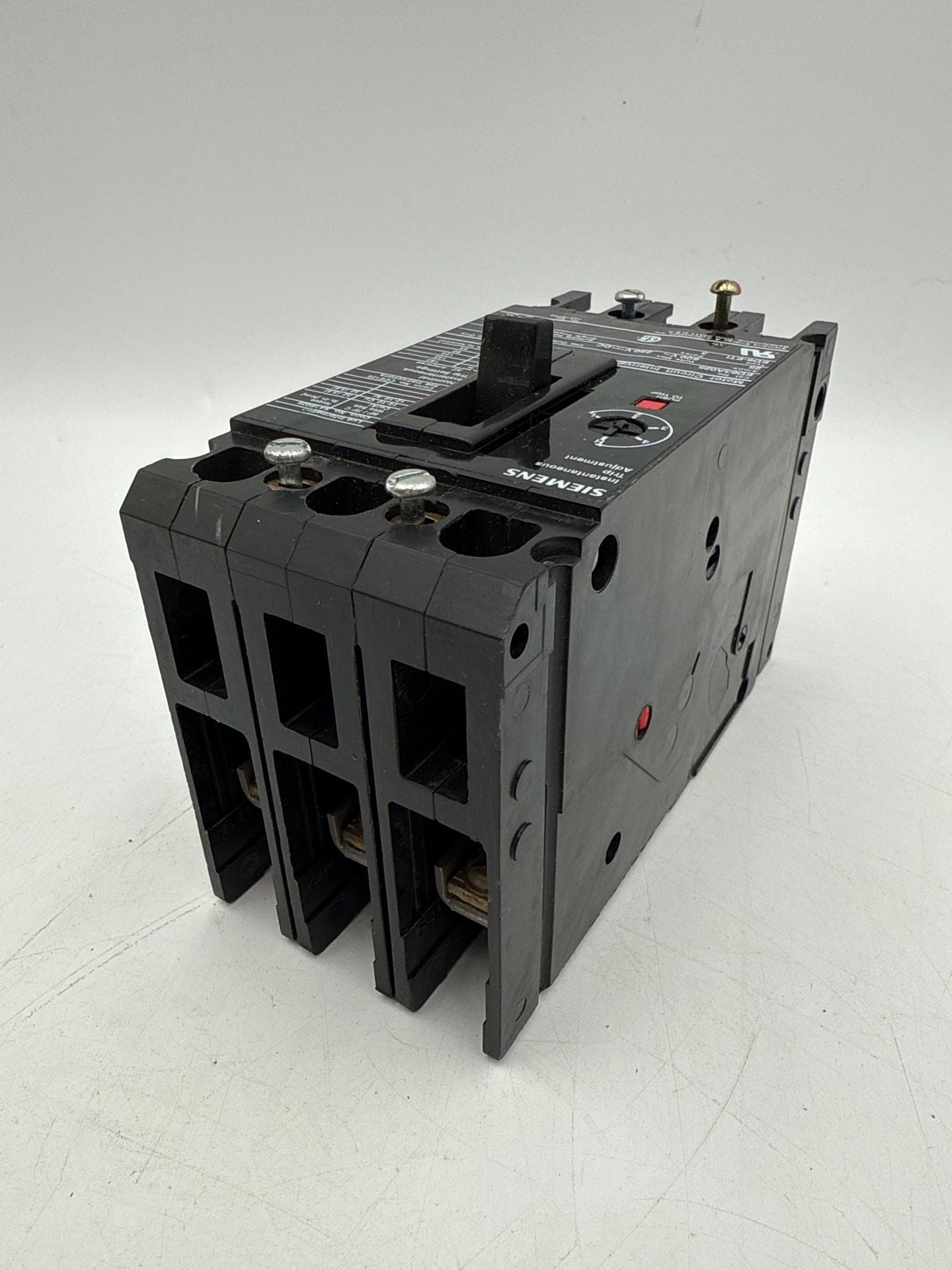 ITE Siemens ED63A025 Circuit Breaker 25A 3P 600V 3PH ED6-ETI 25 Amp 3 Pole Black Used