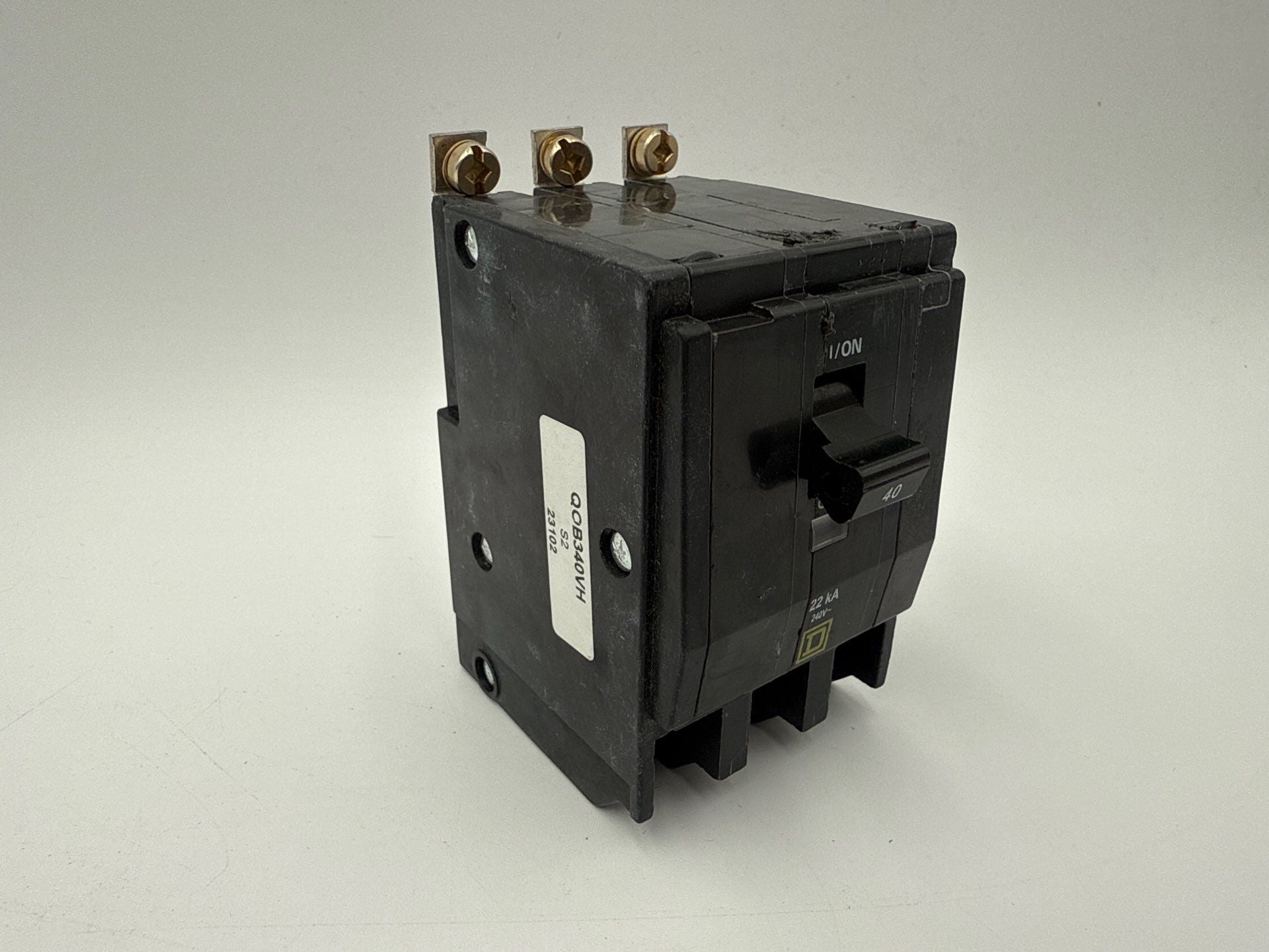 Square D QOB340VH Circuit Breaker 40A 3P 240V 22kA QOB 40 Amp 3 Pole New