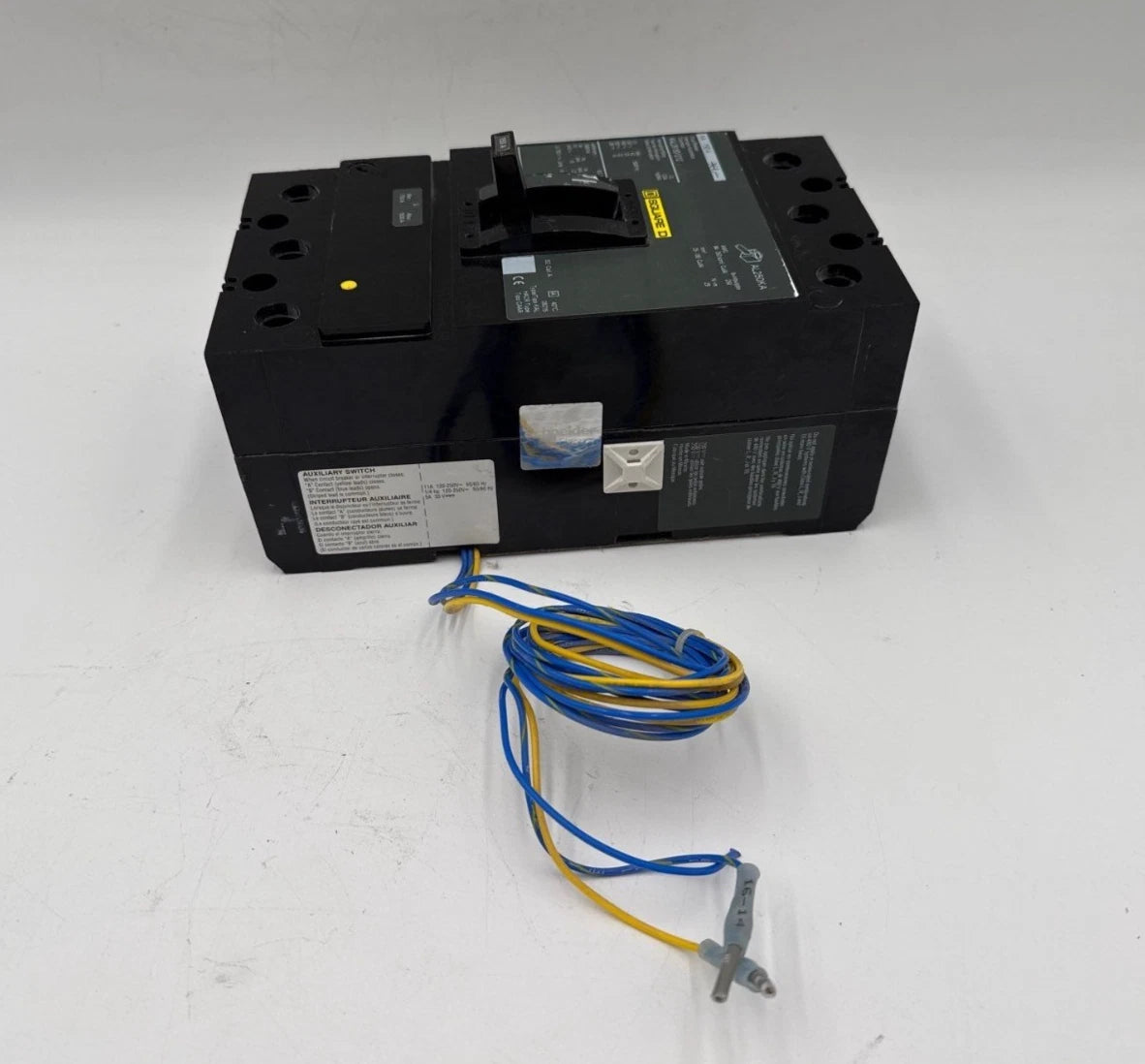 Square D KAL261501212 Circuit Breaker 150A 2P 600V KAL 150 Amp Aux Switch 11A Used