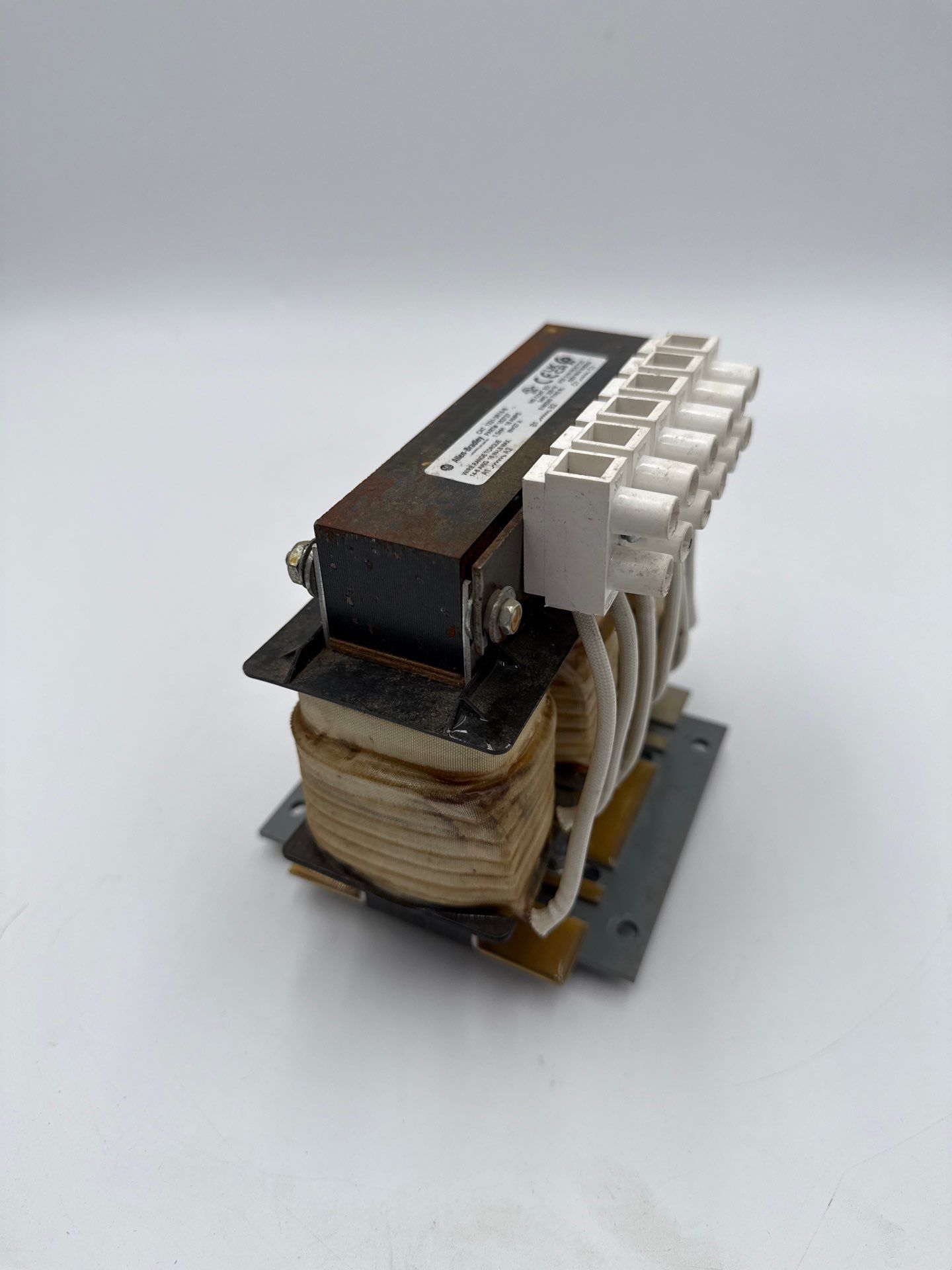 Allen Bradley 1321-3R18-B Line Reactor 3PH 1.5mH 18A 600V IP20 Open Type Used