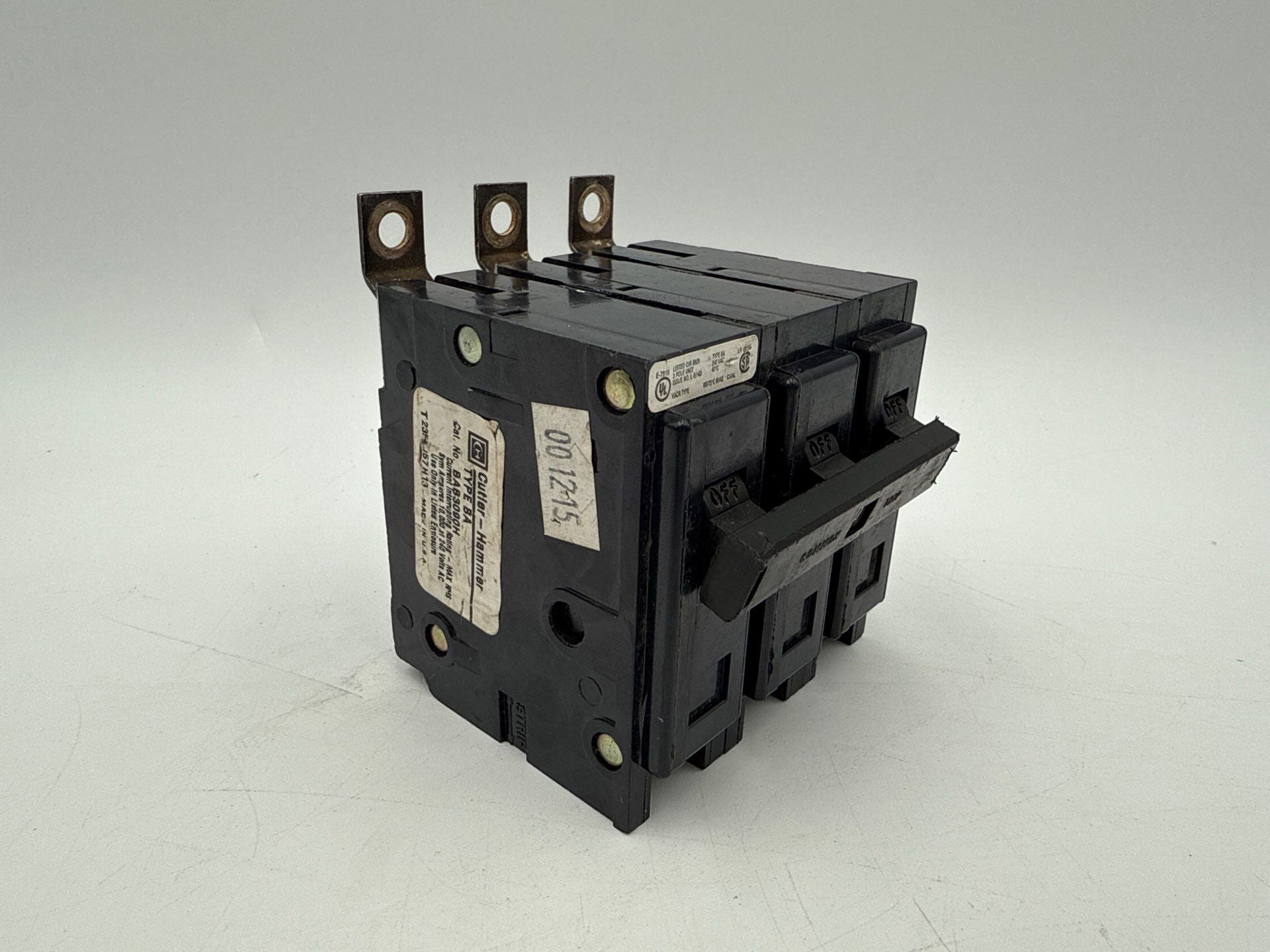 Eaton BAB3090H Circuit Breaker 90A 3P 240V BAB 90 Amp 3 Pole Bolt On 3PH BA390 Used