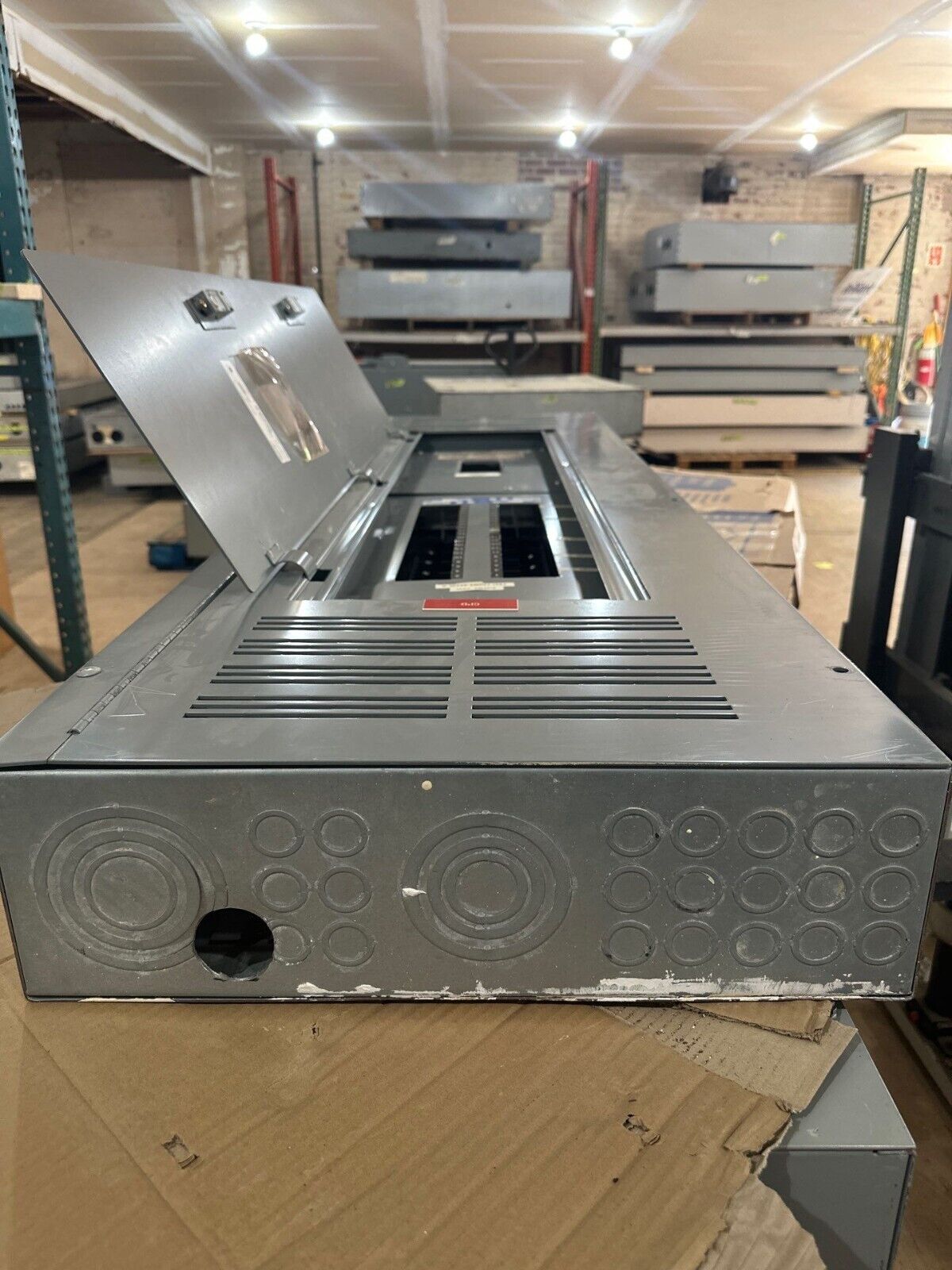 Square D NQOD Panelboard 300A 208Y/120V 3PH 4W 42 Circuit 300 Amp MCB NO MAIN Used