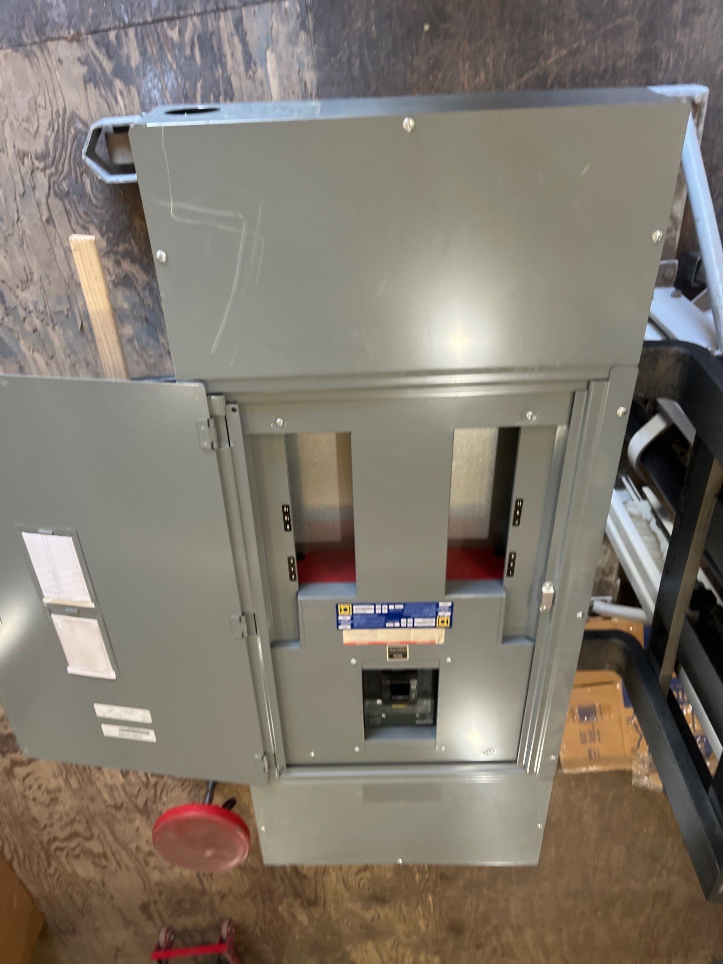 Square D HCN I-Line Panelboard 400A 480Y/277V 3PH Panel LAP36400MT MCB Used