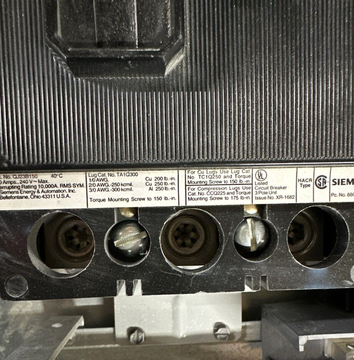 Siemens P1C42QJ150ABS P1 Panelboard 250A 208Y/120V 3PH MCB Indoor Encl QJ23B150 P145 Used