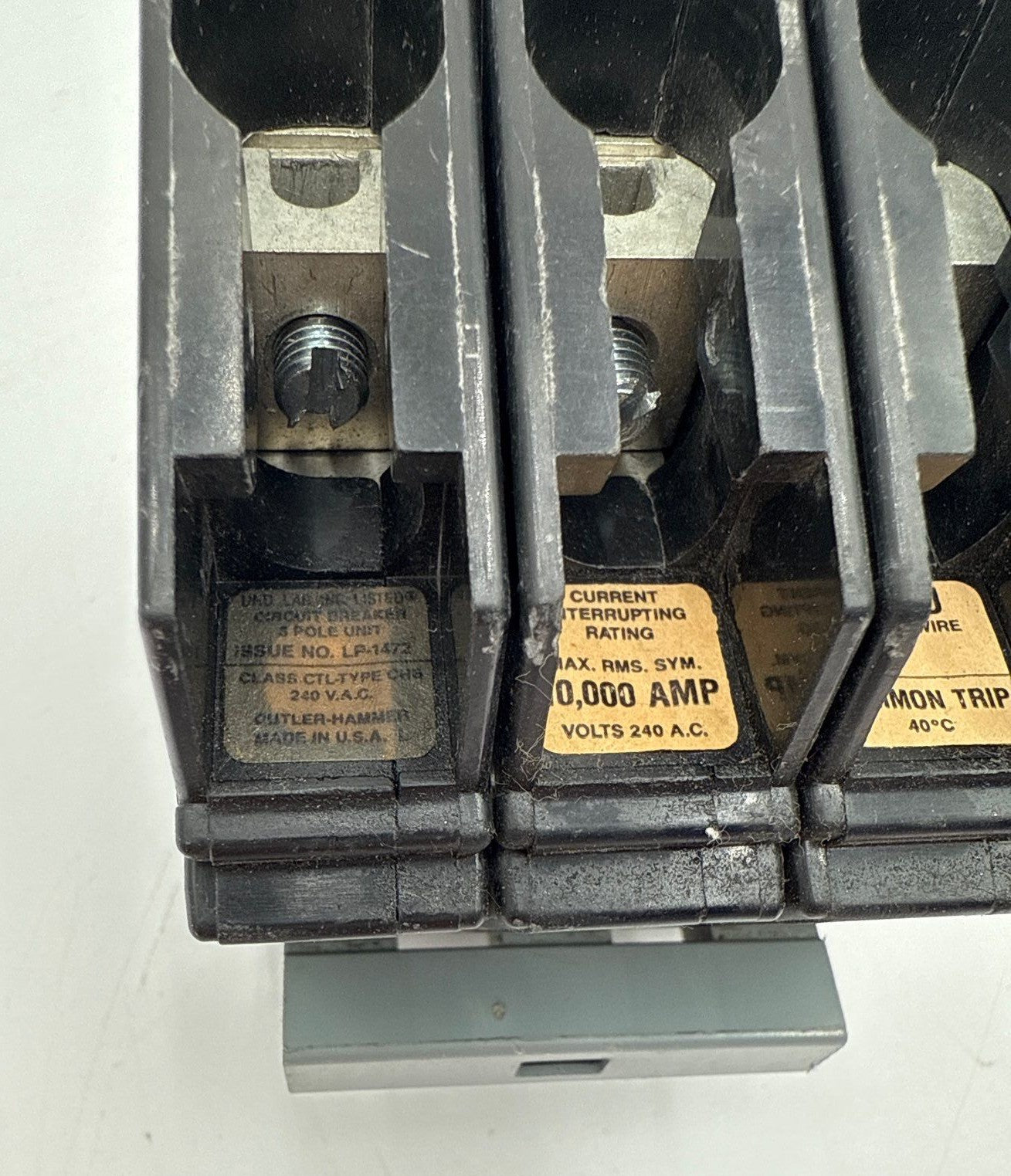 Cutler Hammer CHB330 Circuit Breaker 30A 3P 240V CHB 30 Amp 3 Pole Bolt On Used