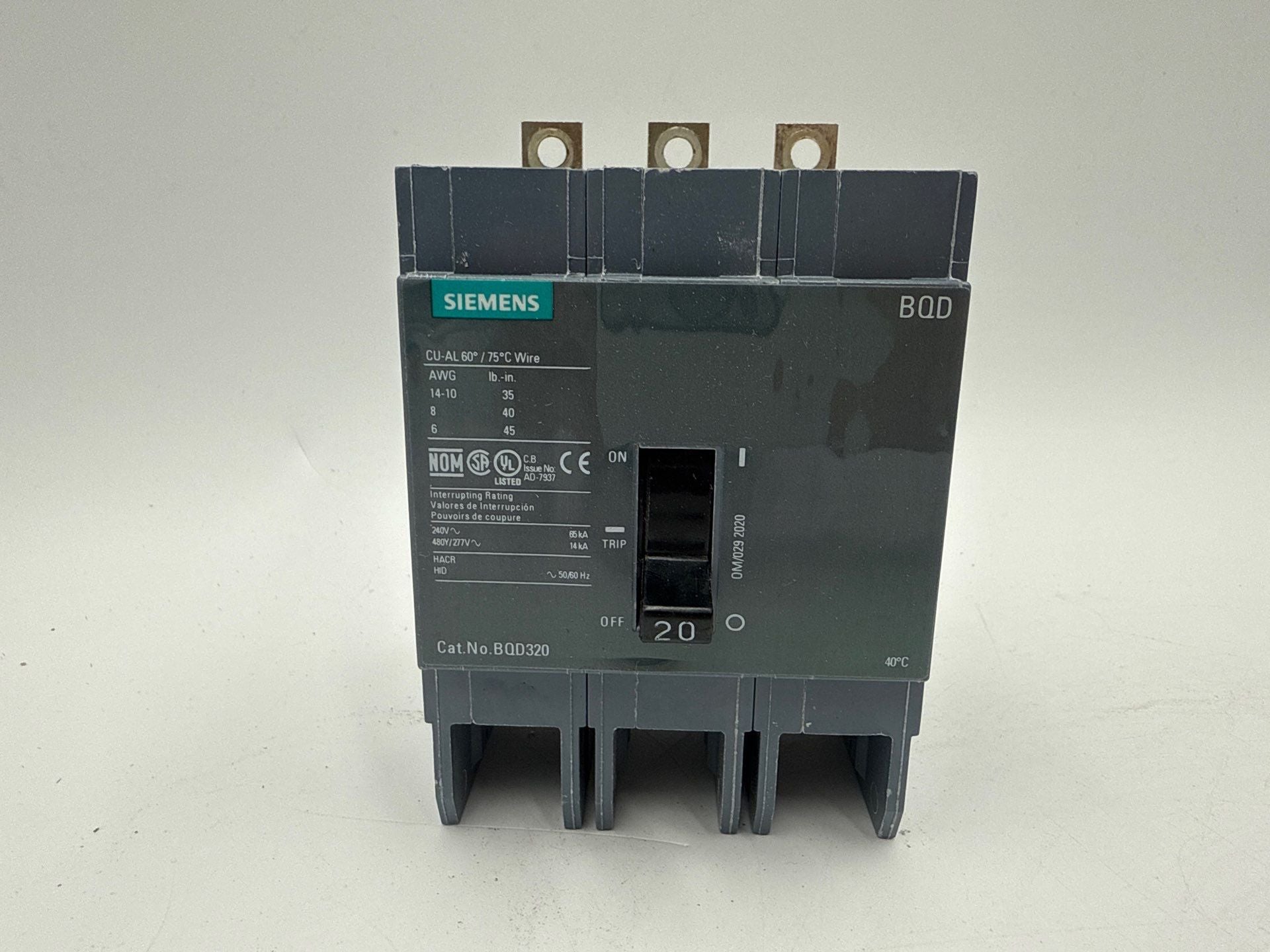 Siemens BQD320 Circuit Breaker 20A 3P 480V BQD 20 Amp 3 Pole Bolt On Used