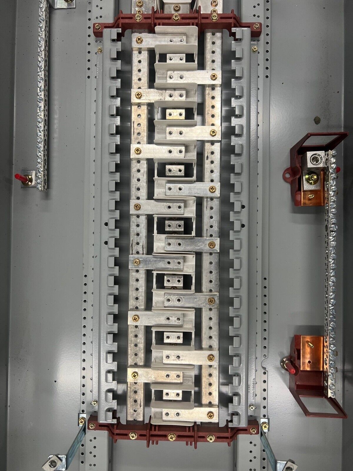 Eaton PRL1A PowRLine Panelboard 225A 208Y/120V 3PH 4W 3R Outdoor Encl MCB ED3150 P640 Used
