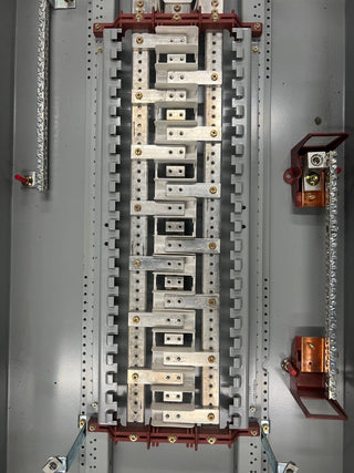 Eaton PRL1A PowRLine Panelboard 225A 208Y/120V 3PH 4W 3R Outdoor Encl MCB ED3150 P640 Used