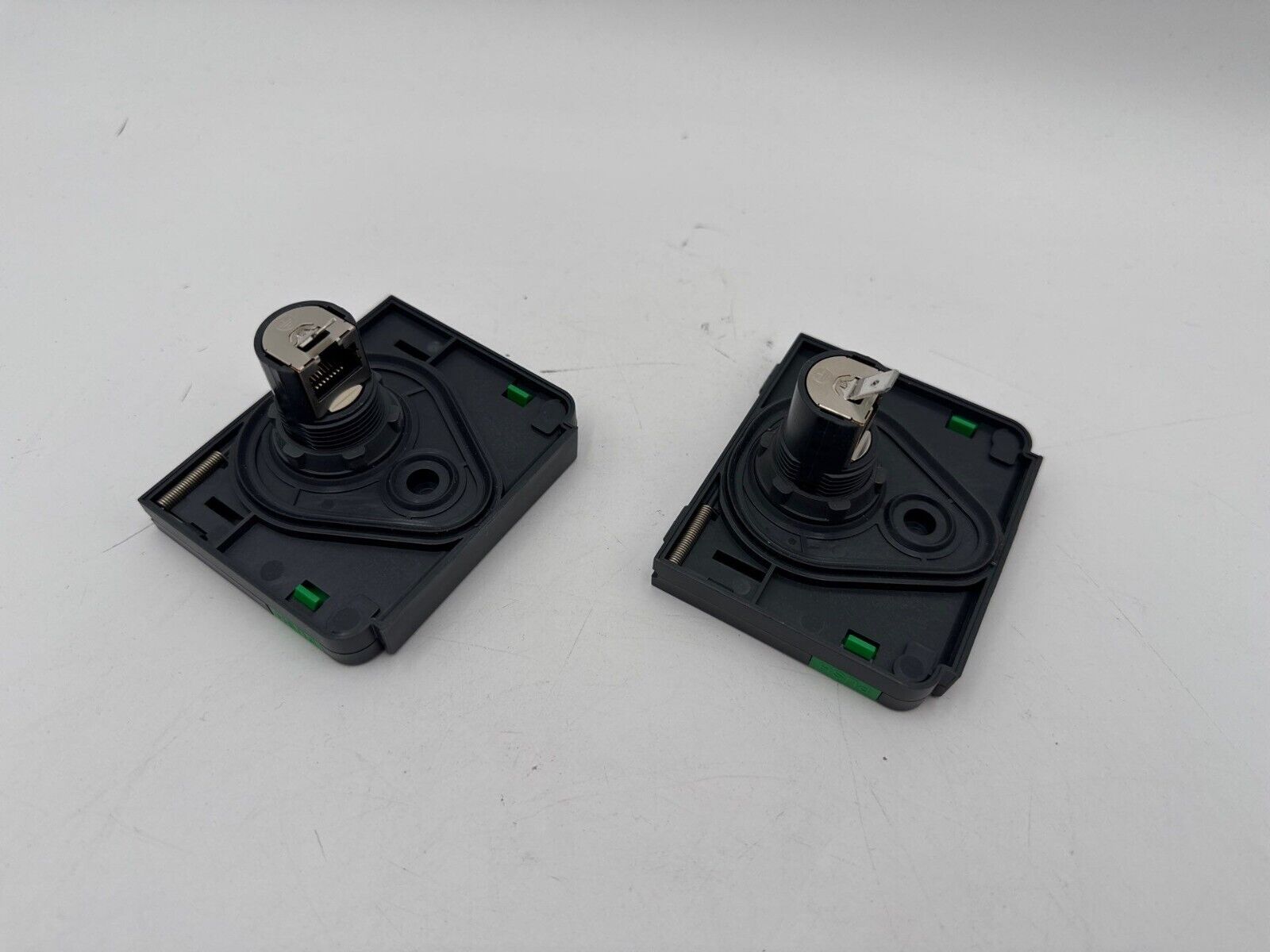 Schneider VW3A1112 Used