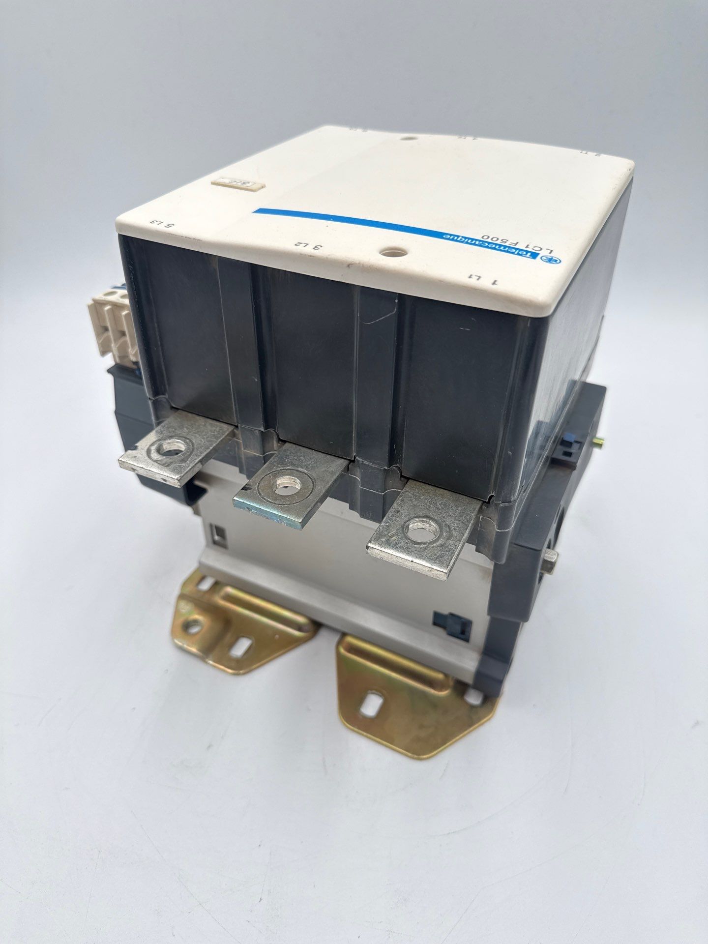 Telemecanque LC1F500 Contactor 700A 3P 1000V LX1FK110 COIL 110/120V LA1DN22 Used