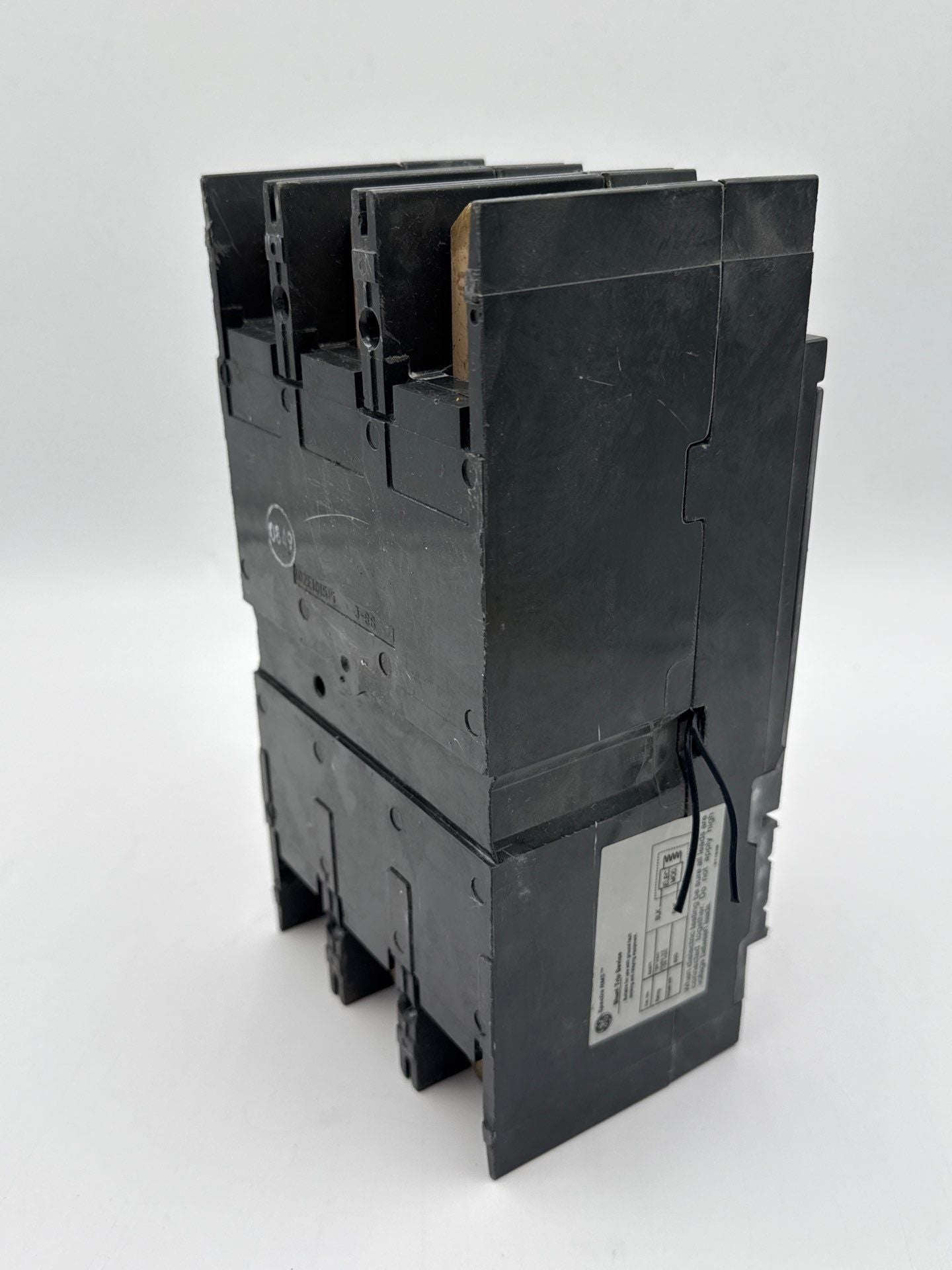 GE SGDA36AN0600 Circuit Breaker 600A 3P 600V SGDA 600 Amp 3 Pole Used