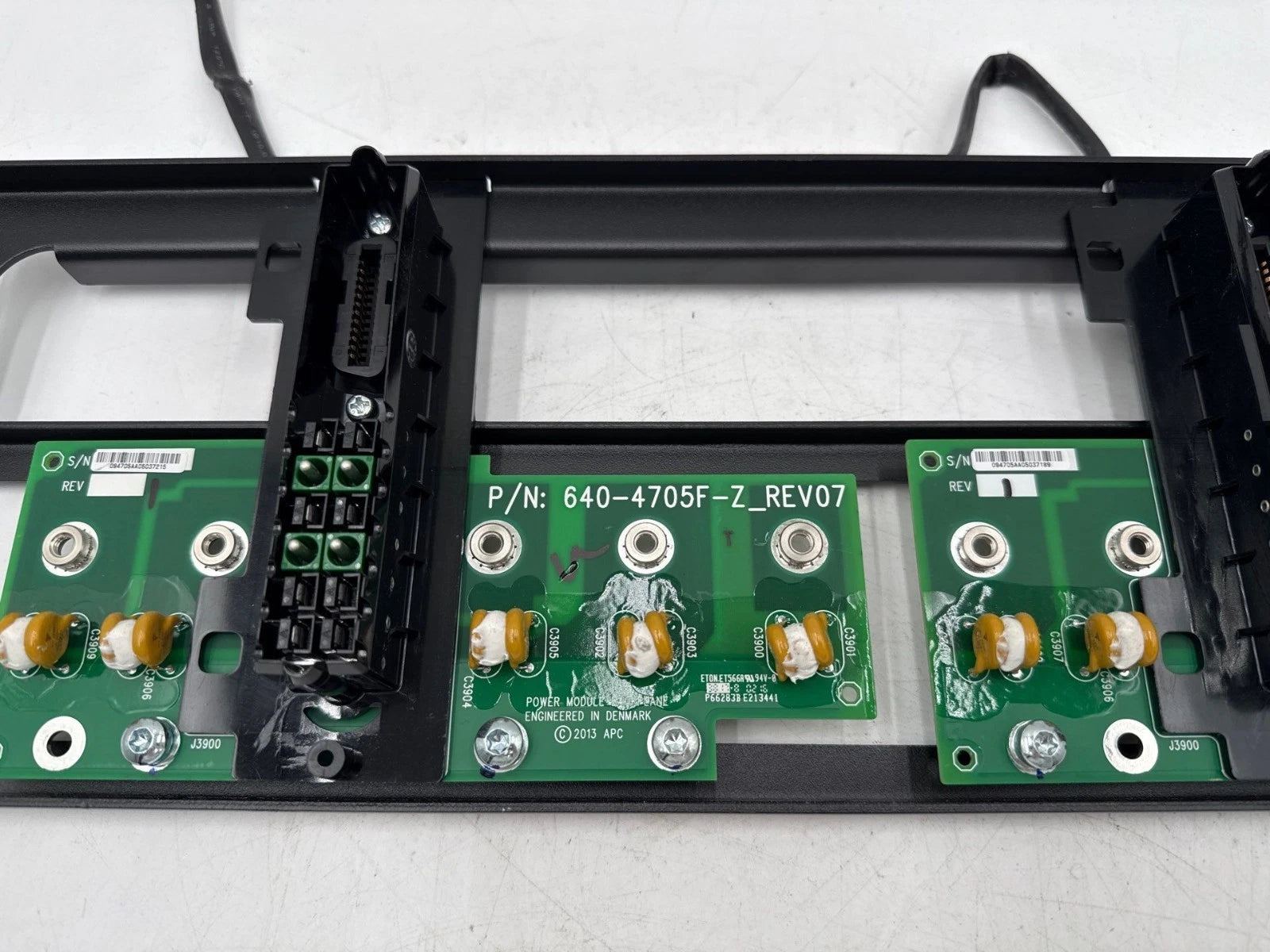 APC 640-4705F-Z REV07 Power Module Backplane UPS System Replacement Part Used