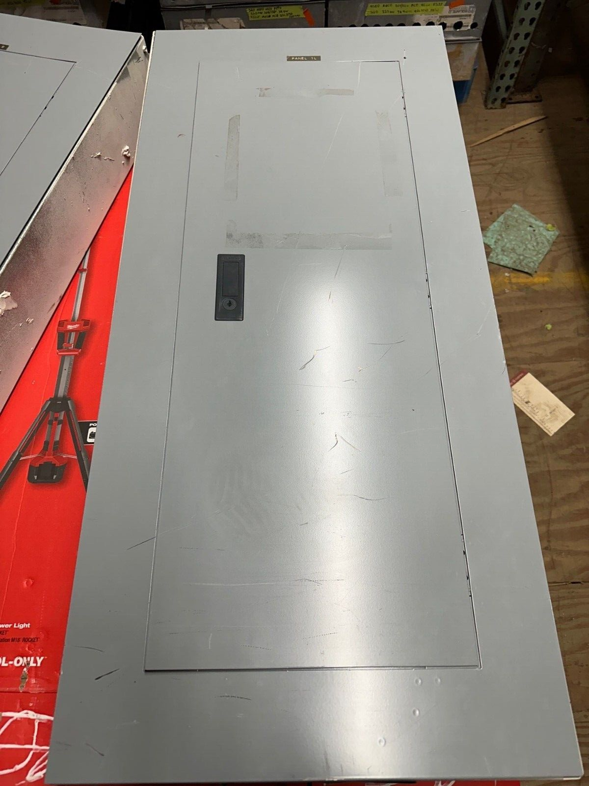 Siemens S1C42ML250ATS S1 Panelboard 250A 208/120V 3PH 4W Indoor Encl MLO 42 Cir P066 Used