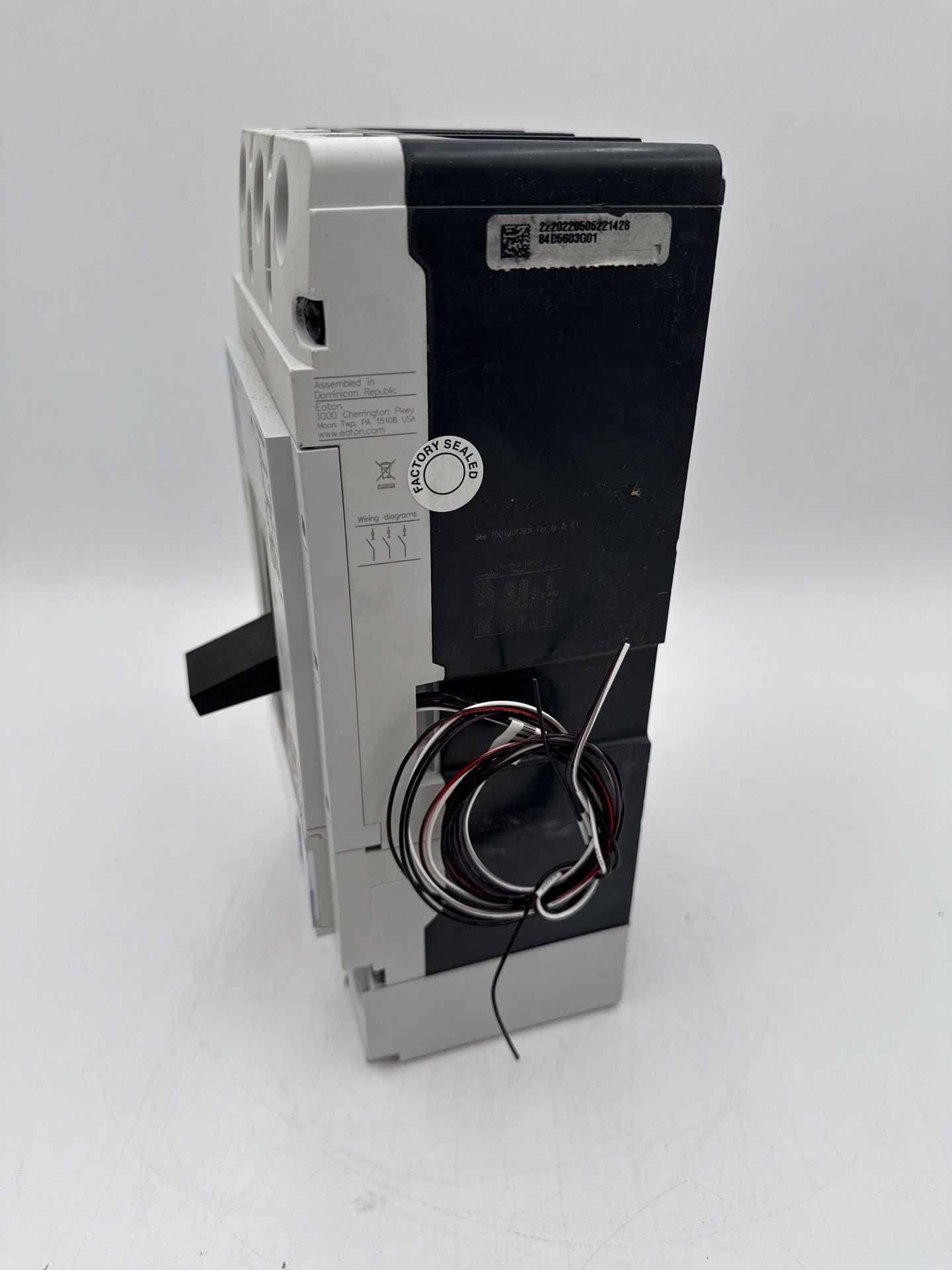 Eaton PDF33M0400FNNN Circuit Breaker 250A 3P 600V PDF3 250 Amp 3 Pole New