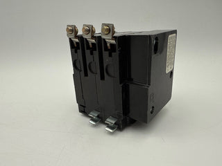 Square D QOB3401021 Circuit Breaker 40A 3P 240V Shunt Trip 40 Amp 3 Pole QOB Used