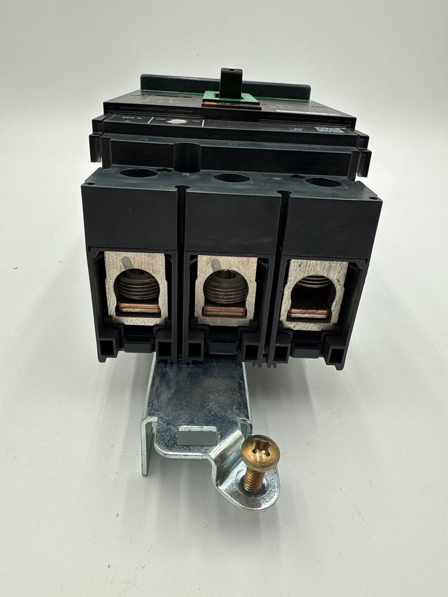 Square D JJA36200 I-Line Circuit Breaker 200A 3P 600V JJA 200 Amp 3 Pole Used