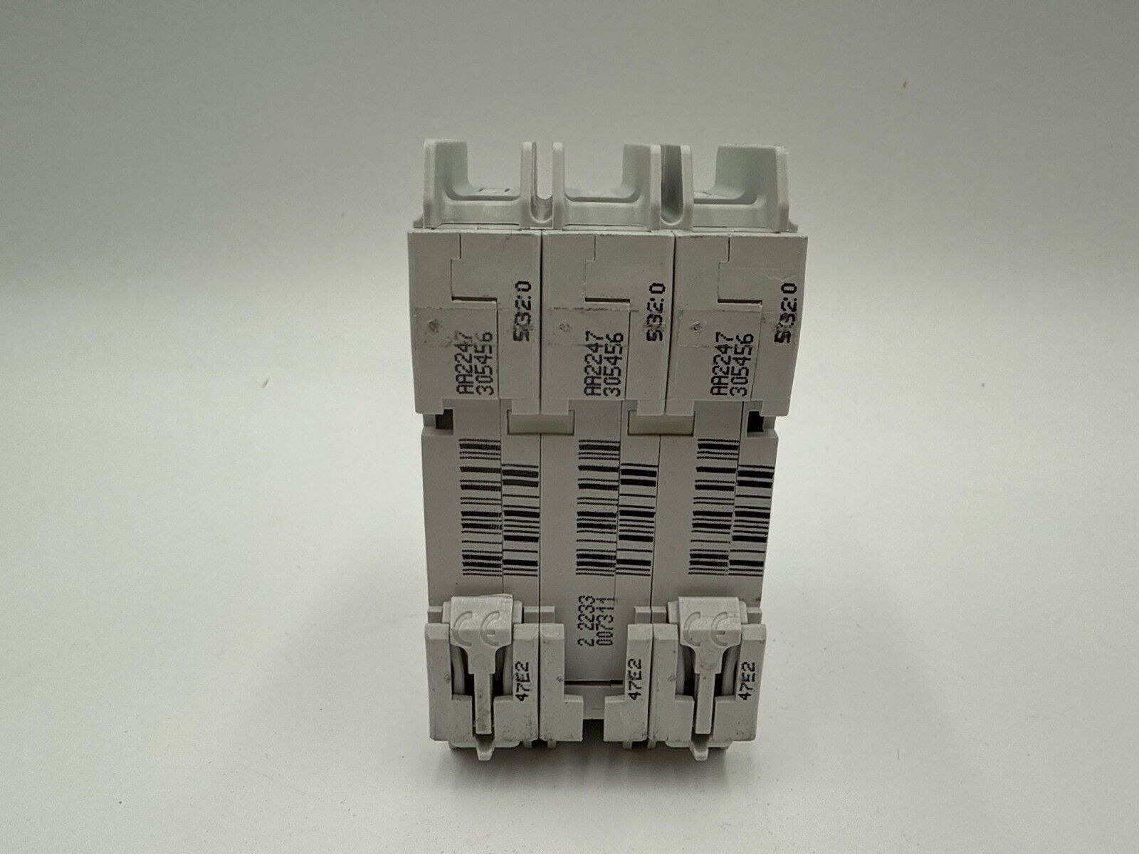 Schneider M9F42315 Used