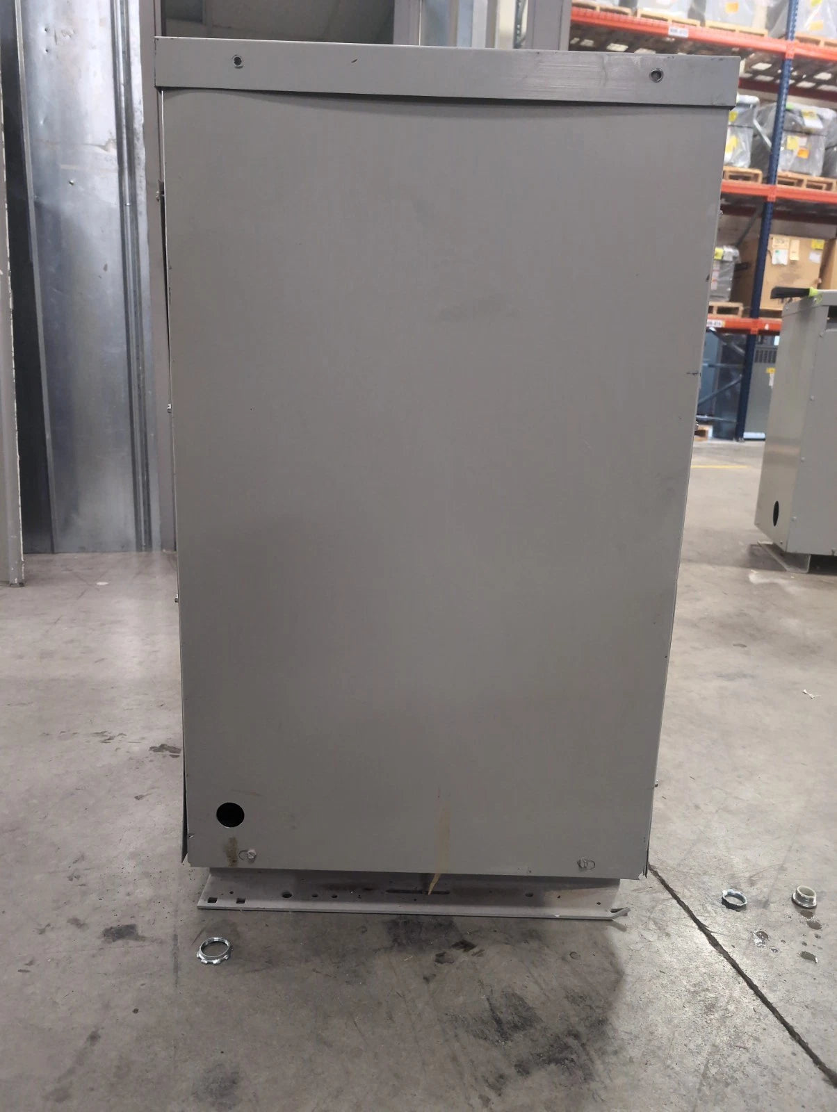 112.5KVA GE Transformer 9T23B3875 Pri 480V Sec 208/120V 3PH Indoor Encl Type QL Used