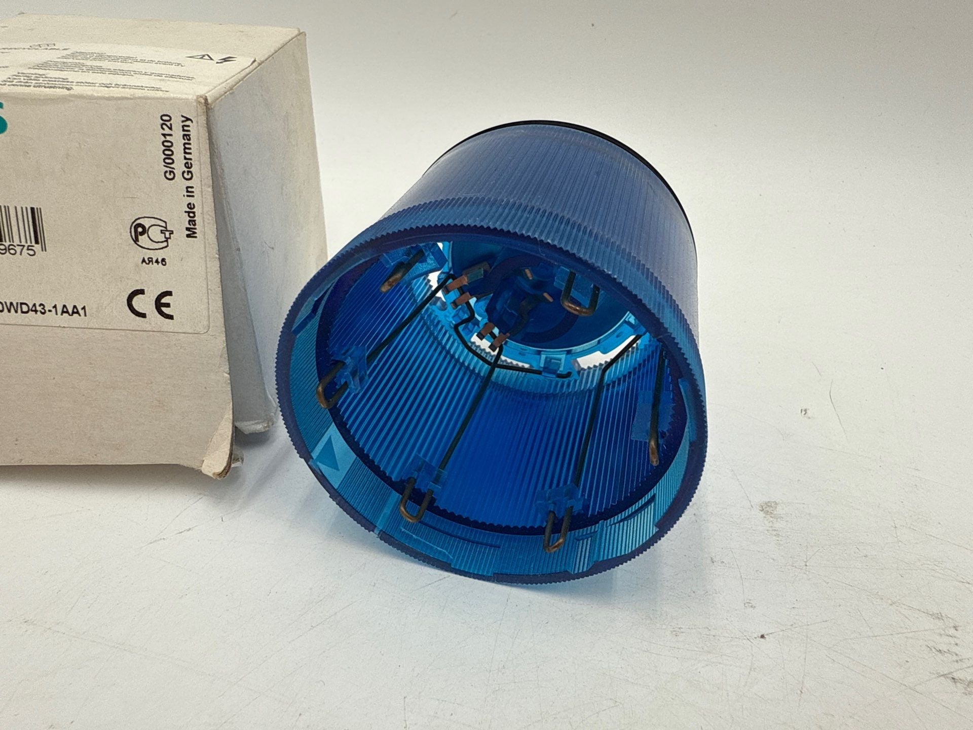 Siemens 8WD4300-1AF Blue Steady Light Element 70mm Dia IP54 BA15d Lamp Base New