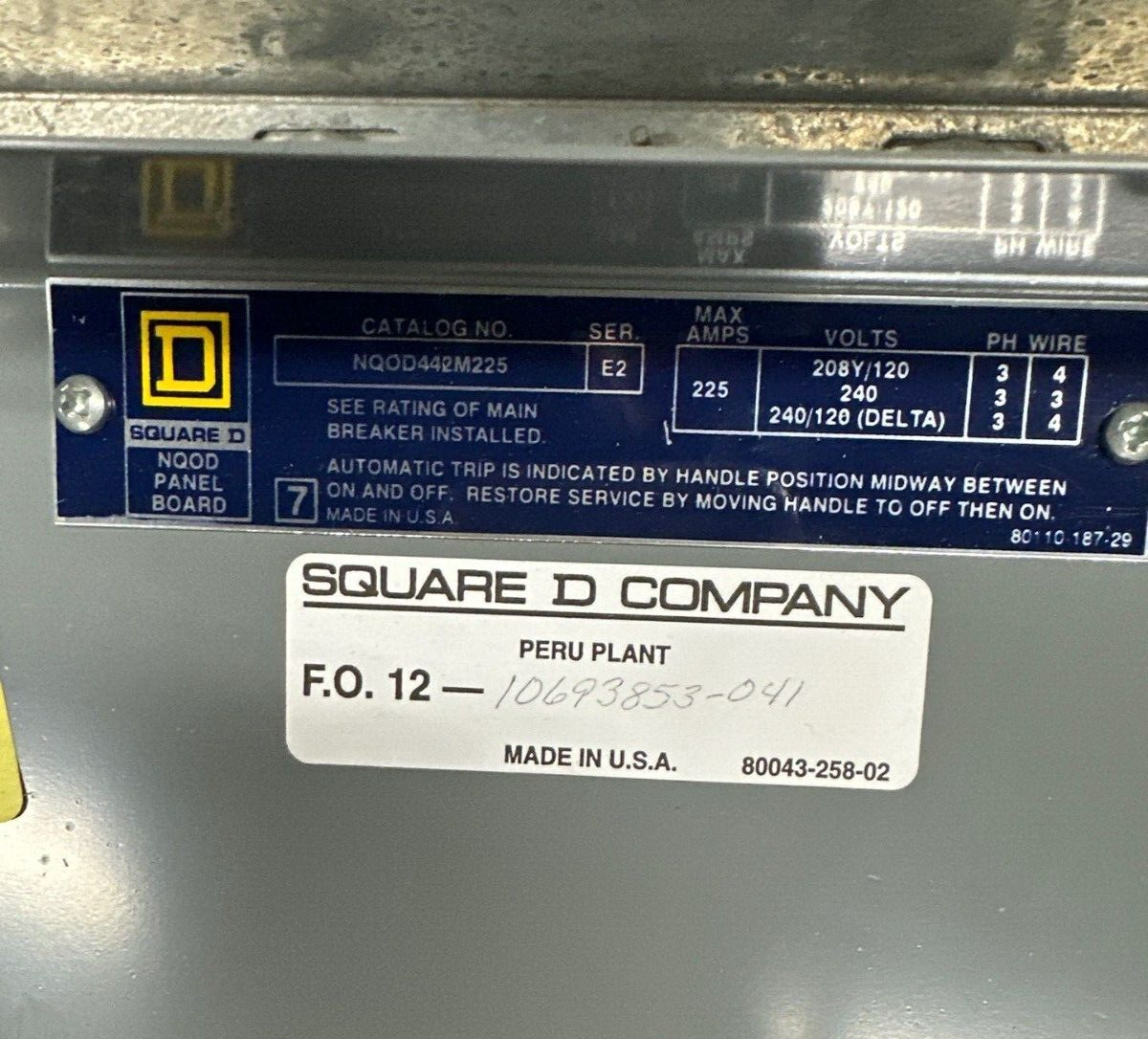 Square D NQOD Panelboard 225A 208/120V 3PH 4W MCB Q2L3200 42 Circuit Indoor Encl P345 Used