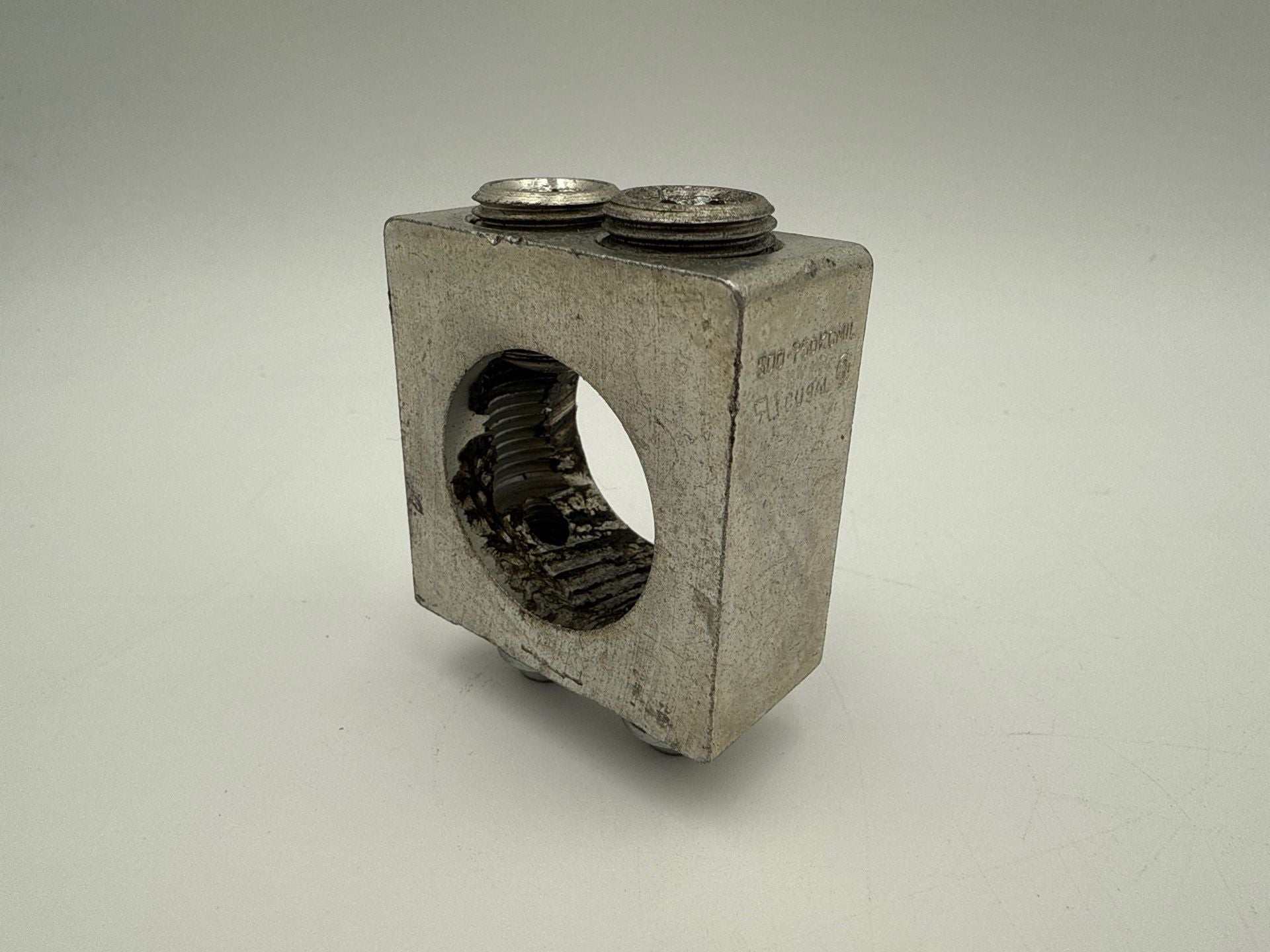 Square D AL600L17 Lug 500-750kcmil Terminal L Frame Breaker Lugs Used