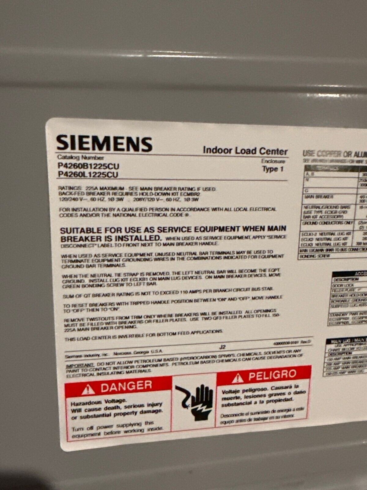 Siemens P4260L1225CU Main Lug Load Center 225A 120/240V 1PH 3W 42 Space NOS P660-NS New