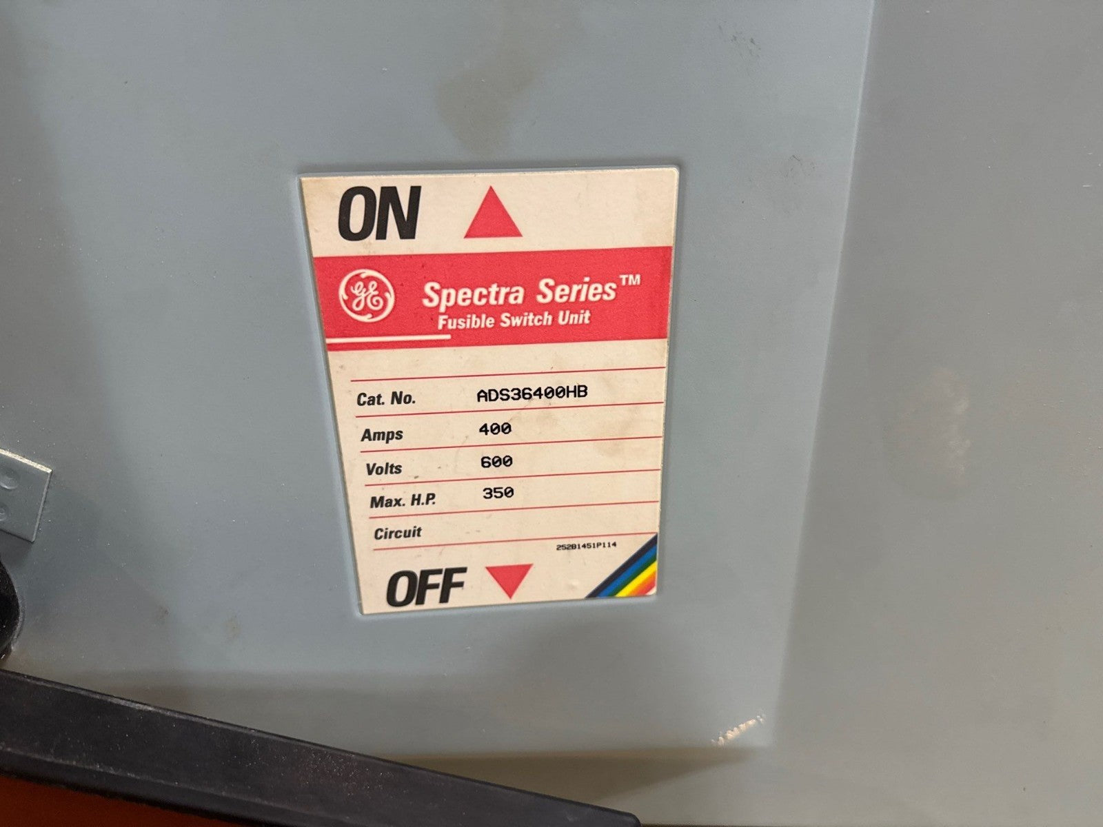 GE ADS36400HB Fusible Panelboard Switch 400A 3P 600V 350HP 400 Amp Spectra Serie New