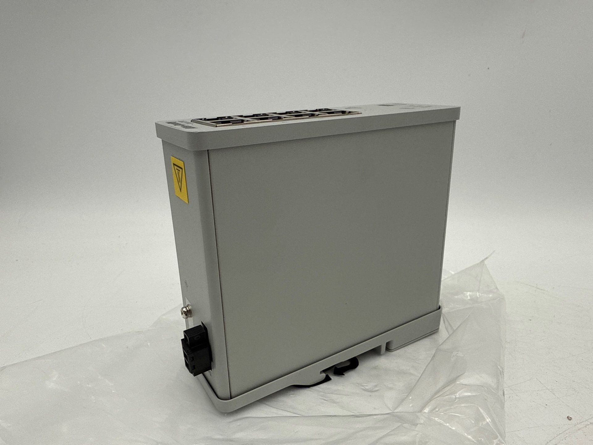 Allen Bradley 1783-LMS8 A EtherNet Managed Switch Stratix 2500 IP 8-Port Used