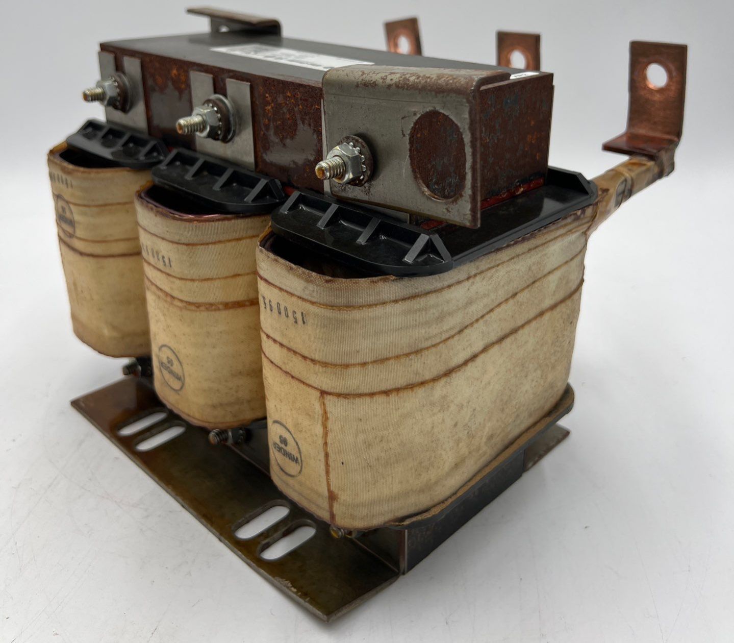 Allen Bradley 1321-3R200-B Drive Line Reactor 3PH 200A 0.110MH 200-690V Used