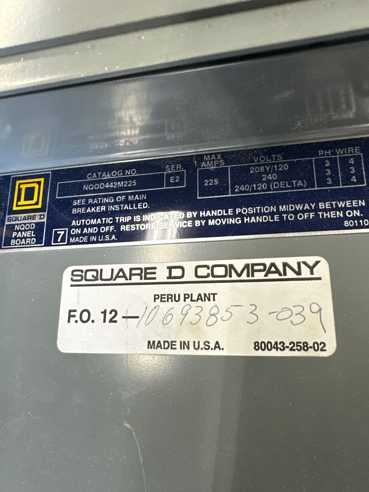 Square D NQOD Panelboard 225A 208/120V 3PH 4W MCB Q2L3100 42 Circuit Indoor Encl P356 Used