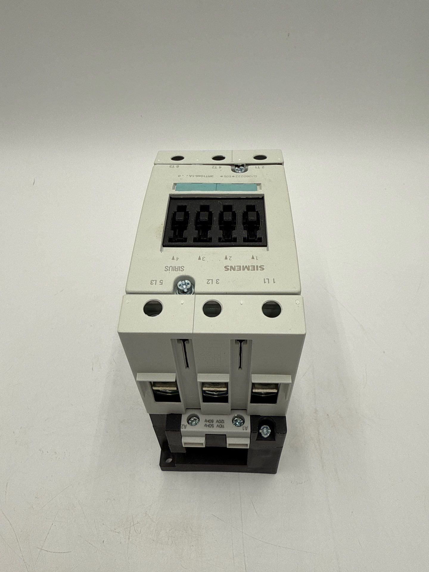 Siemens 3RT1045-1AK60 Contactor Size S3 80A 3P 600V Coil 110/120V New
