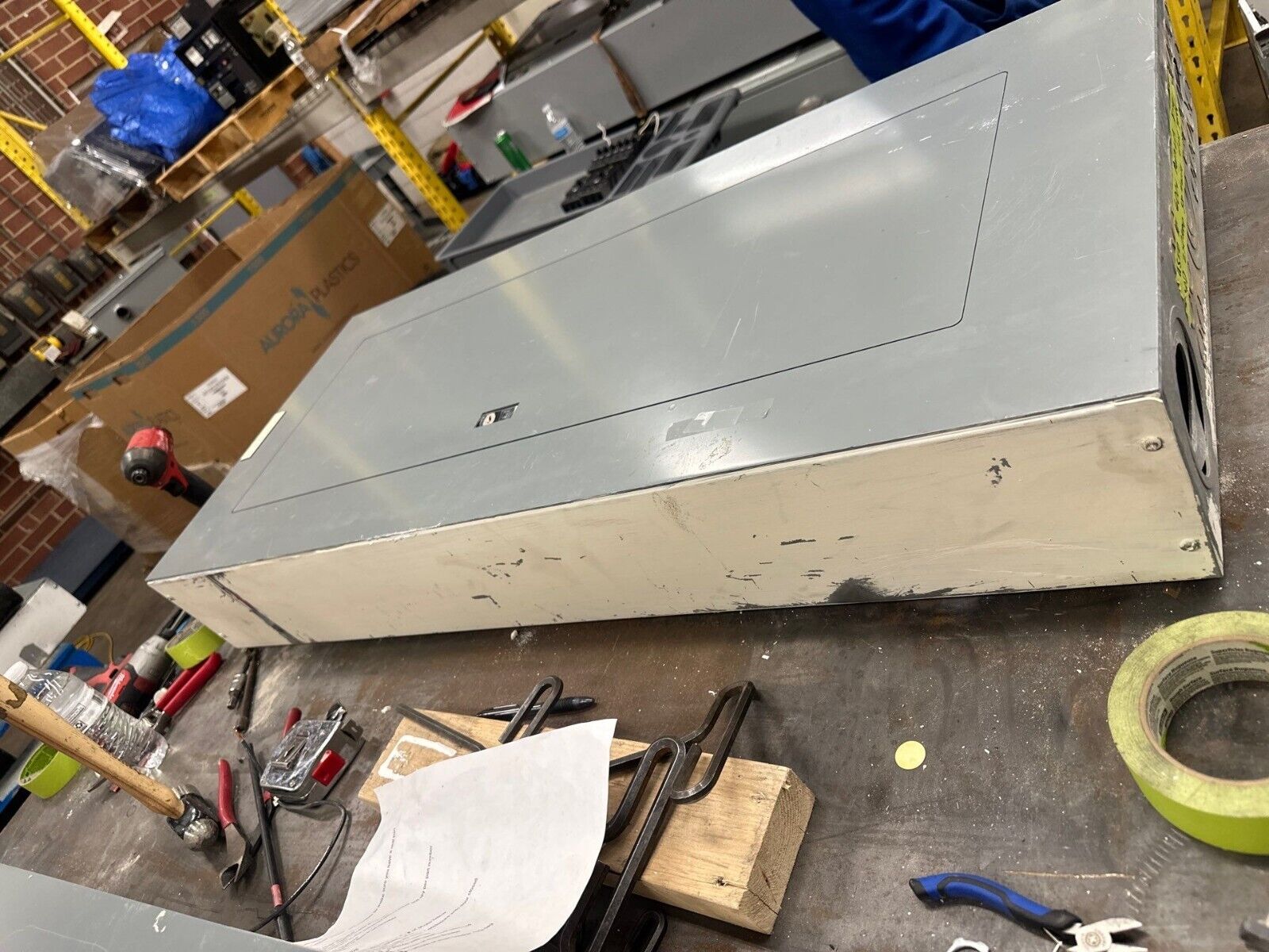 Square D NF Panelboard 250A 600Y/347V 3PH 4W 42 Circuit Indoor Encl MLO 250 Amp P346 Used