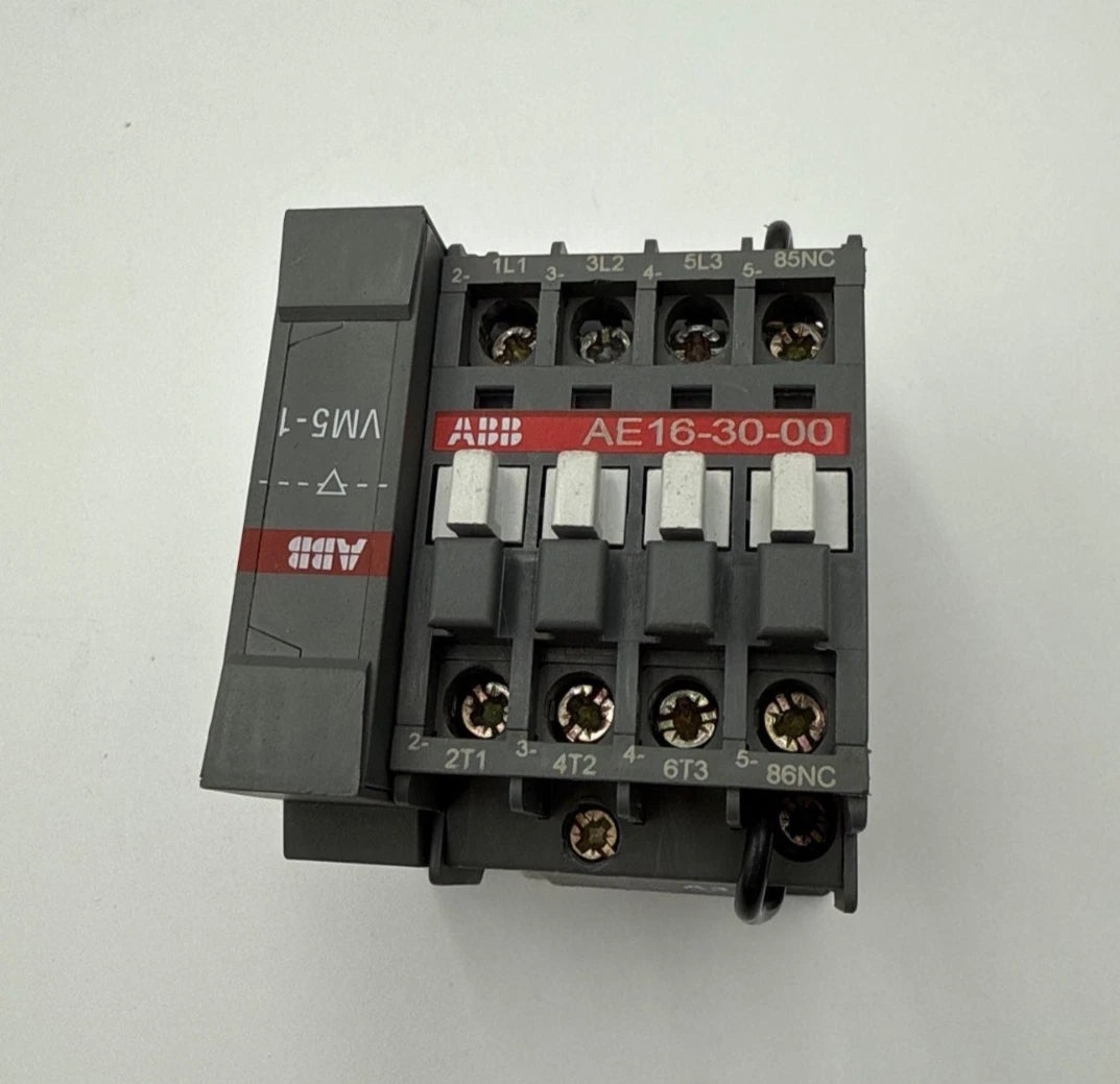 ABB AE16-30-00 Contactor 30A 3P 600V 3PH 15HP Coil 24VDC DIN Rail Used