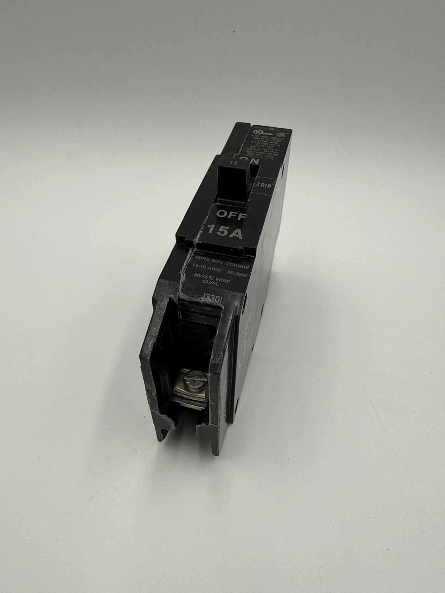 GE TEY115 Bolt On Circuit Breaker 15A 1P 277V TEY 15 Amp 1 Pole Used