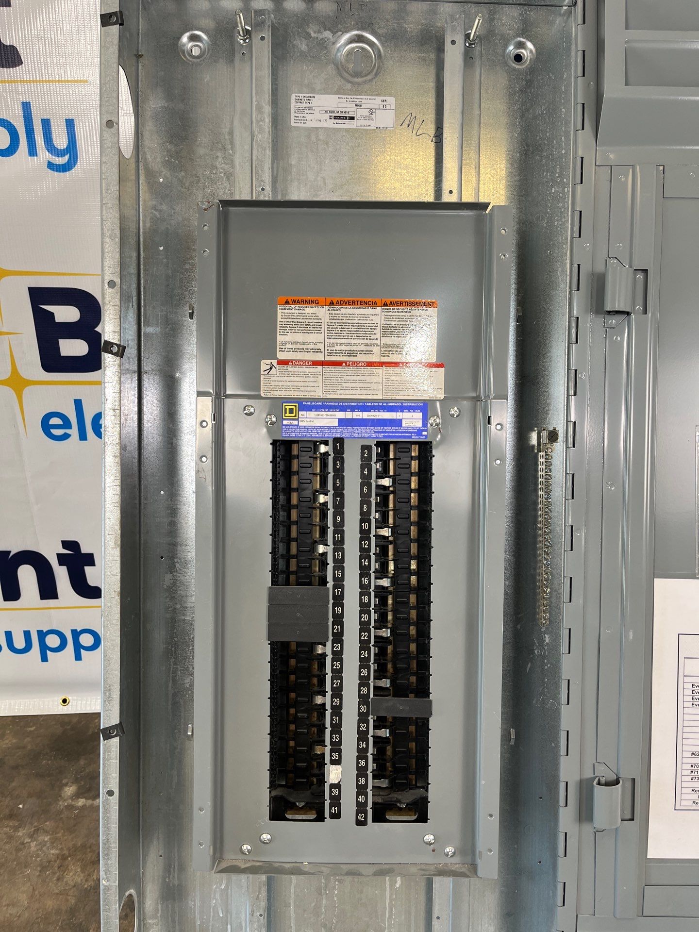 Square D NQ Panelboard 400A 208/120V 3PH 4W MLO 42 Circuit Indoor Encl MH50 Used